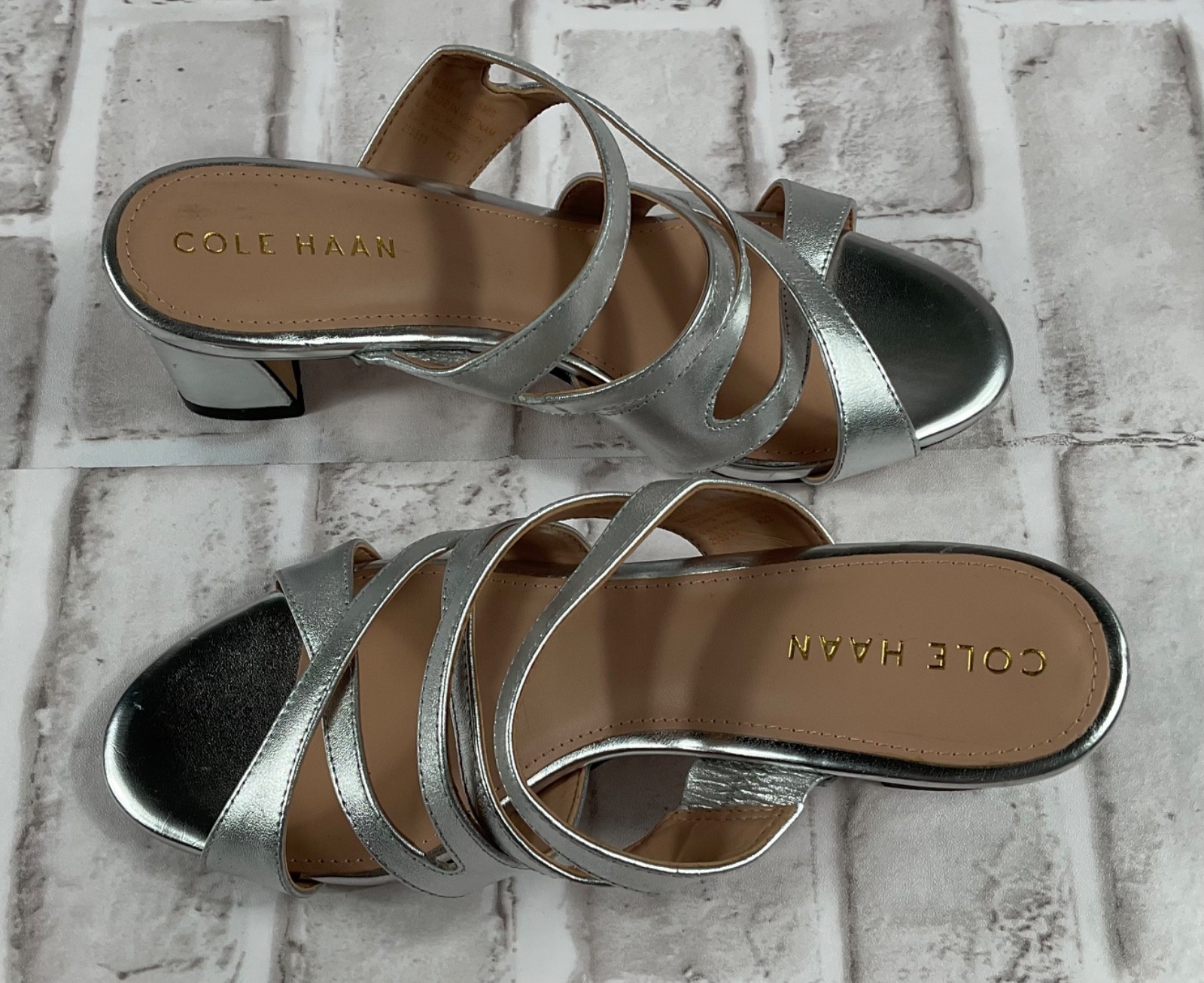 Cole Haan Alyse Sandal Womens Sz 5.5 B Silver Specchio Leather Block Heel