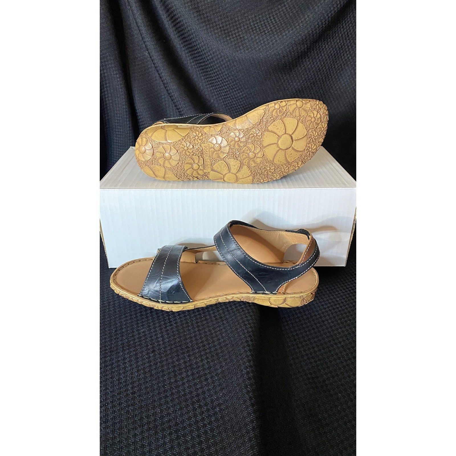 Josef Seibel Black Leather Adjustable Slingback Sandals Womens Size 6.5 Euro 37