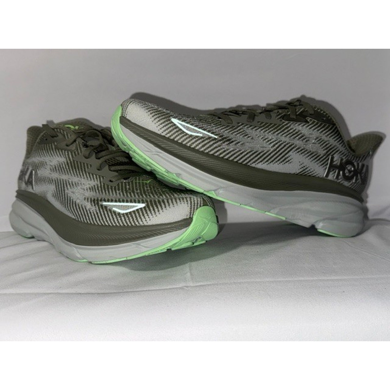 HOKA ONE ONE CLIFTON 9 NIMBUS CLOUD/ICE WATER RUNNING SHOES W SIZE US 9D N332