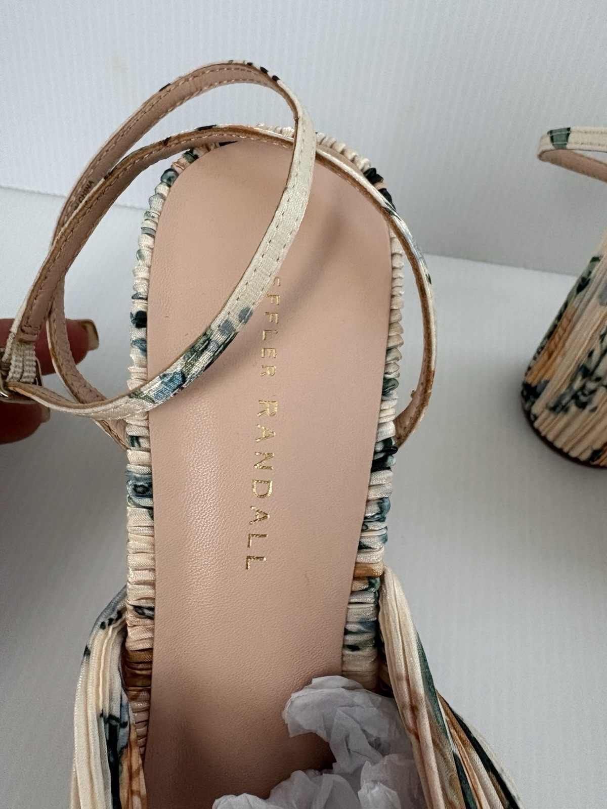 Loeffler Randall Camellia Pleated Bow Heels in Nova Floral Size 9 B