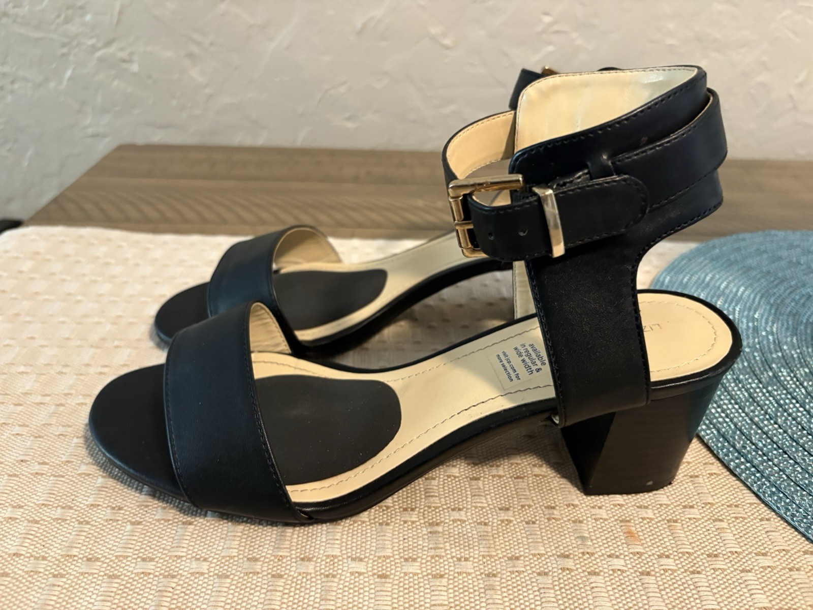 Liz Claiborne Eclipse Black Open Toe Ankle Strap Pump Size 9.5W – O25-2110