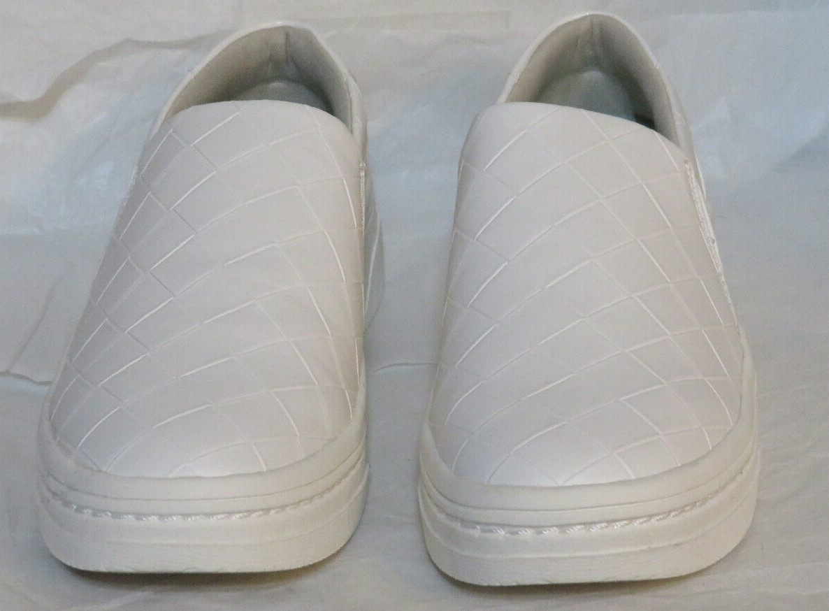 DR. SCHOLL’S WOMEN SNEAKER US 9.5 M MADISON NEXT, WHITE SLIP-ON FAUX LEATHER NIB