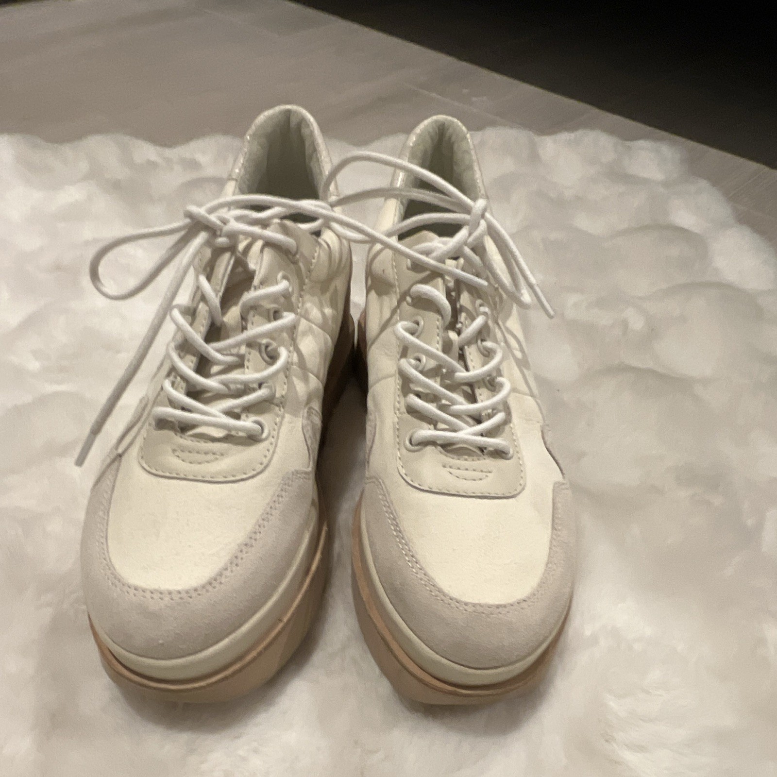 Dolce Vita Women’s Platform Sneakers Lace-Up White/Beige 8.5 M