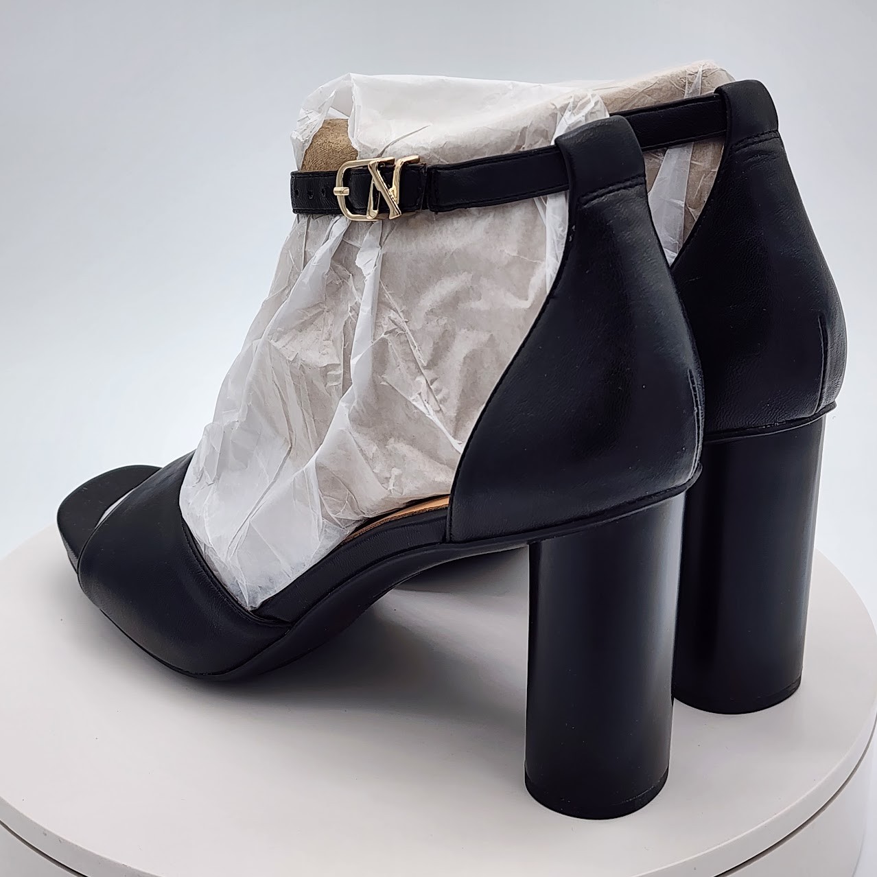 Naturalizer Malia Women’s Black Open Toe Block Heel Sandals Size 11M Ankle Strap