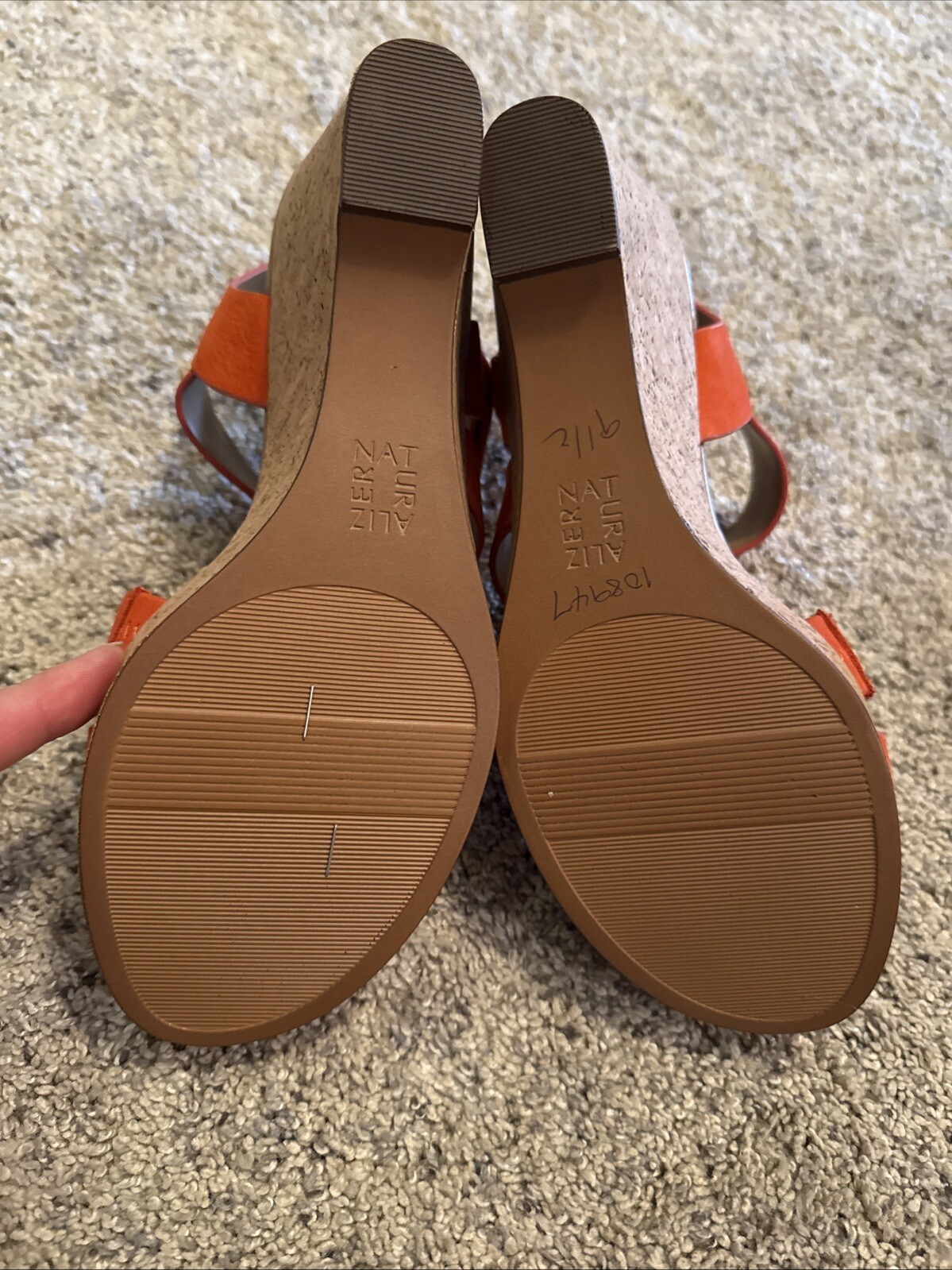 Naturalizer Womens Cynthia Melon Sorbet Wedge Sandals 9.5 Medium (B,M)