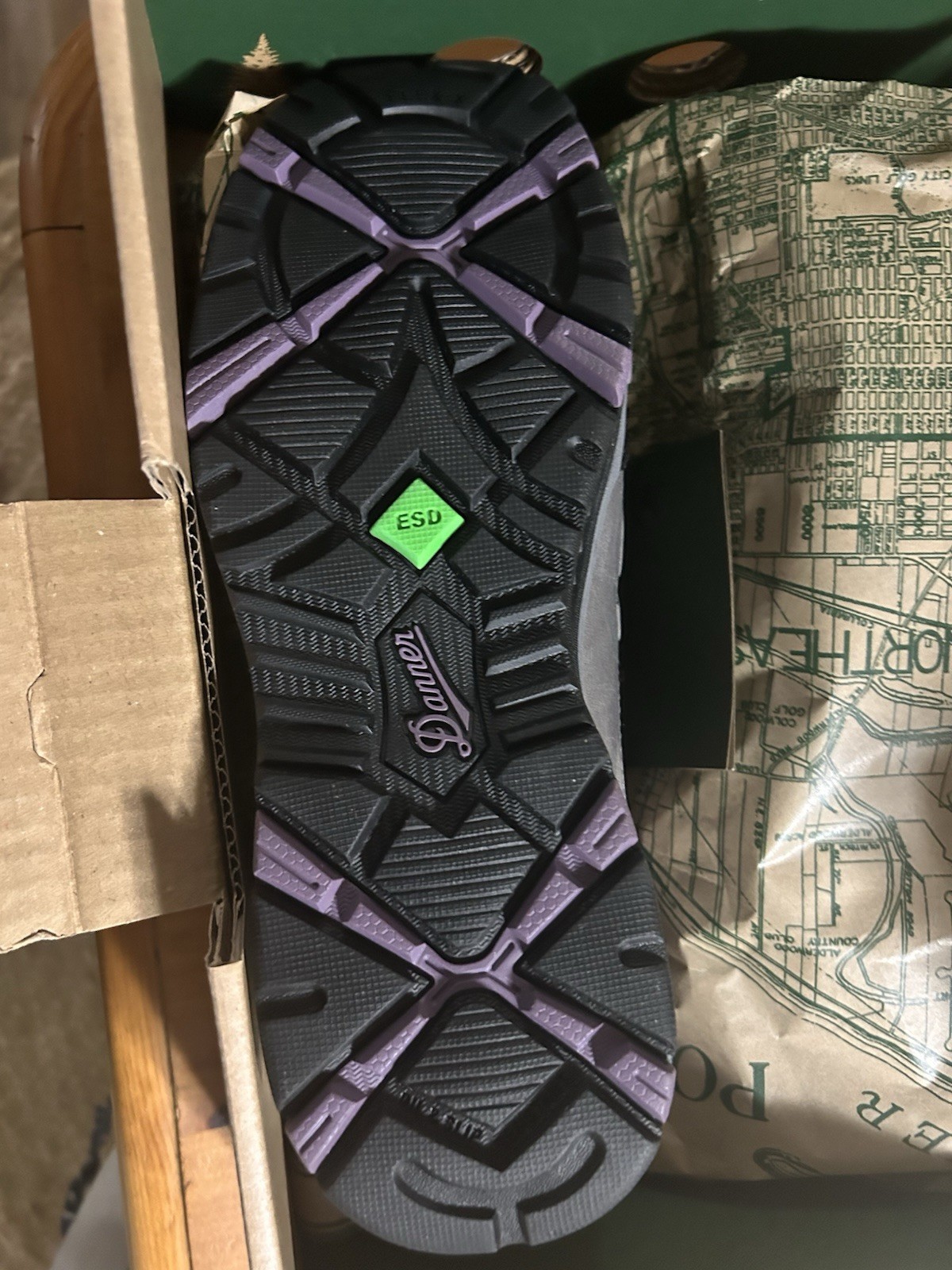 Women’s DANNER Boot Springfield Low Grey and Purple Size 9 NEW In Box