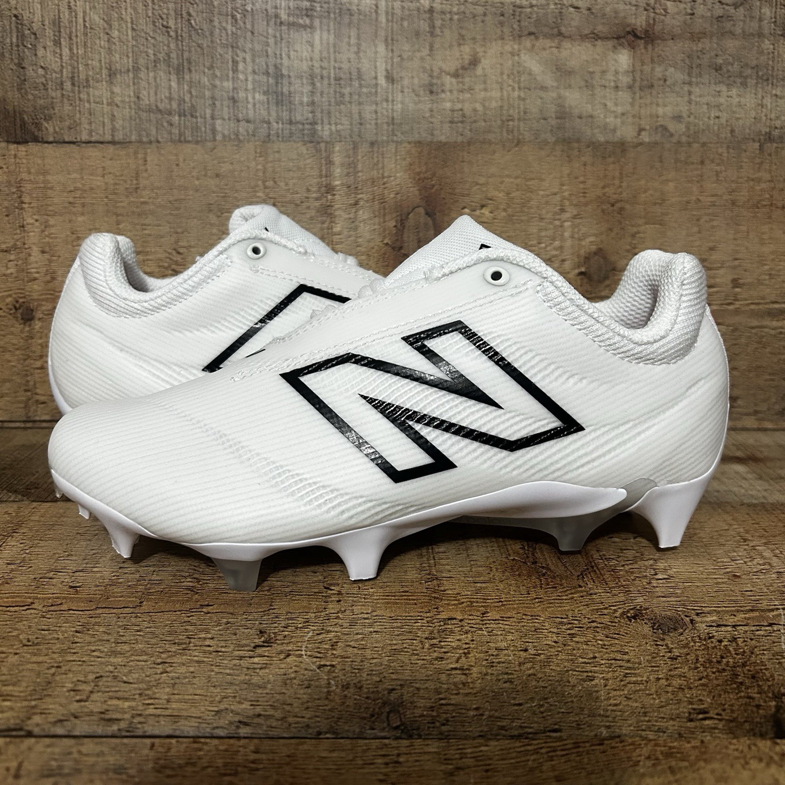 New Balance Burn X4 Lacrosse LAX Cleats Womens Size 6.5 White Black WBURNLW4 NEW