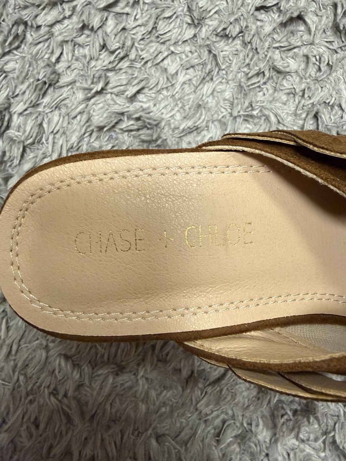 Chase and Chloe women’s Brown Suede Braided Mule Slide size 8.5