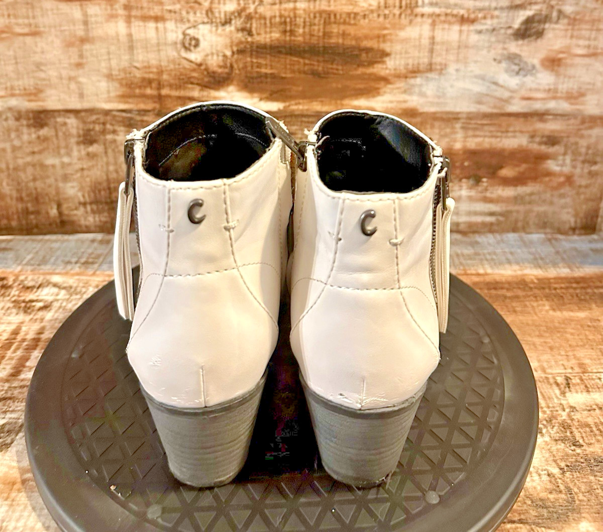 Circus by Sam Edelman White Whistler Ankle Boots Size 7 Chic City College Dance