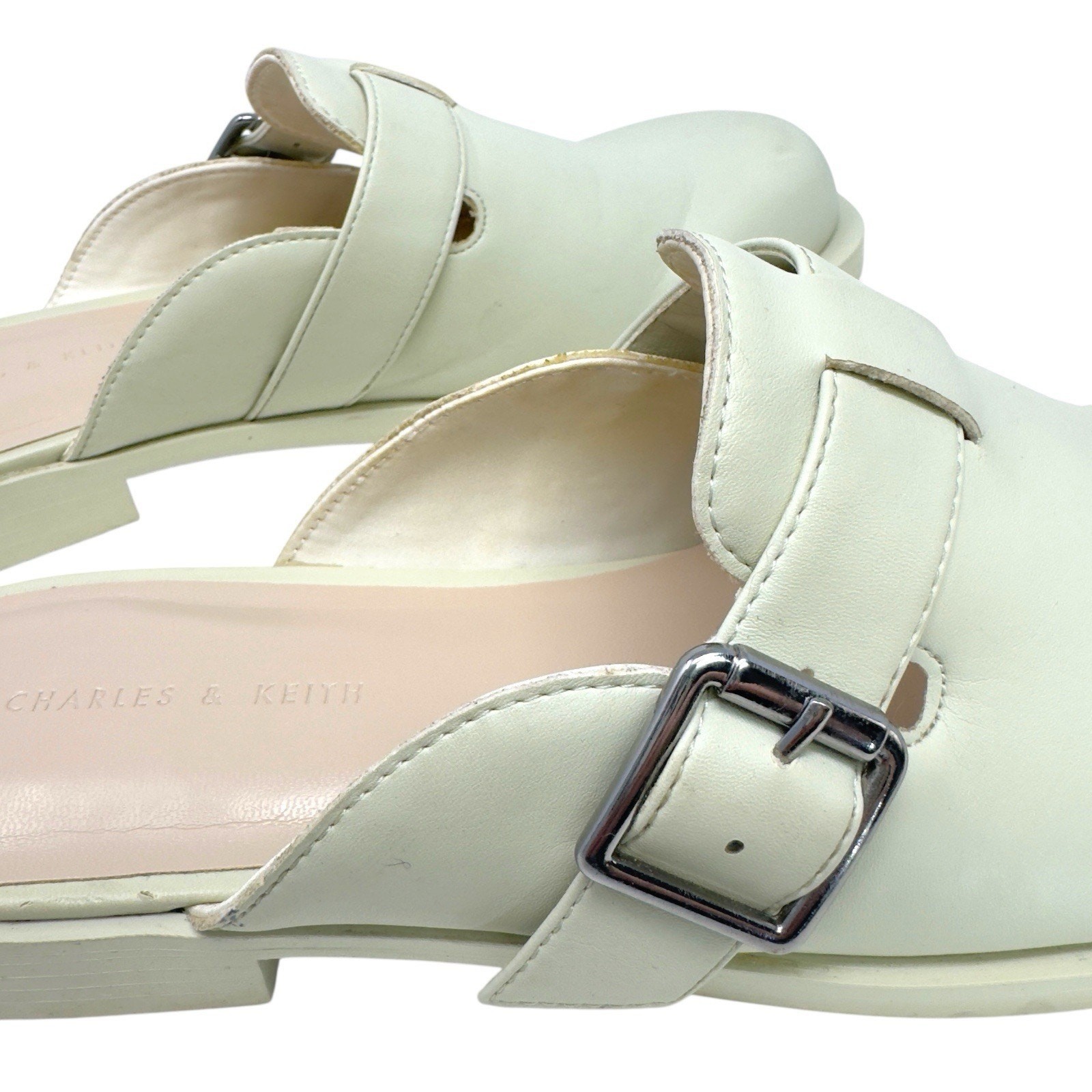 Charles & Keith Leather Mule Clogs Buckle Closed Toe W6 White Casual