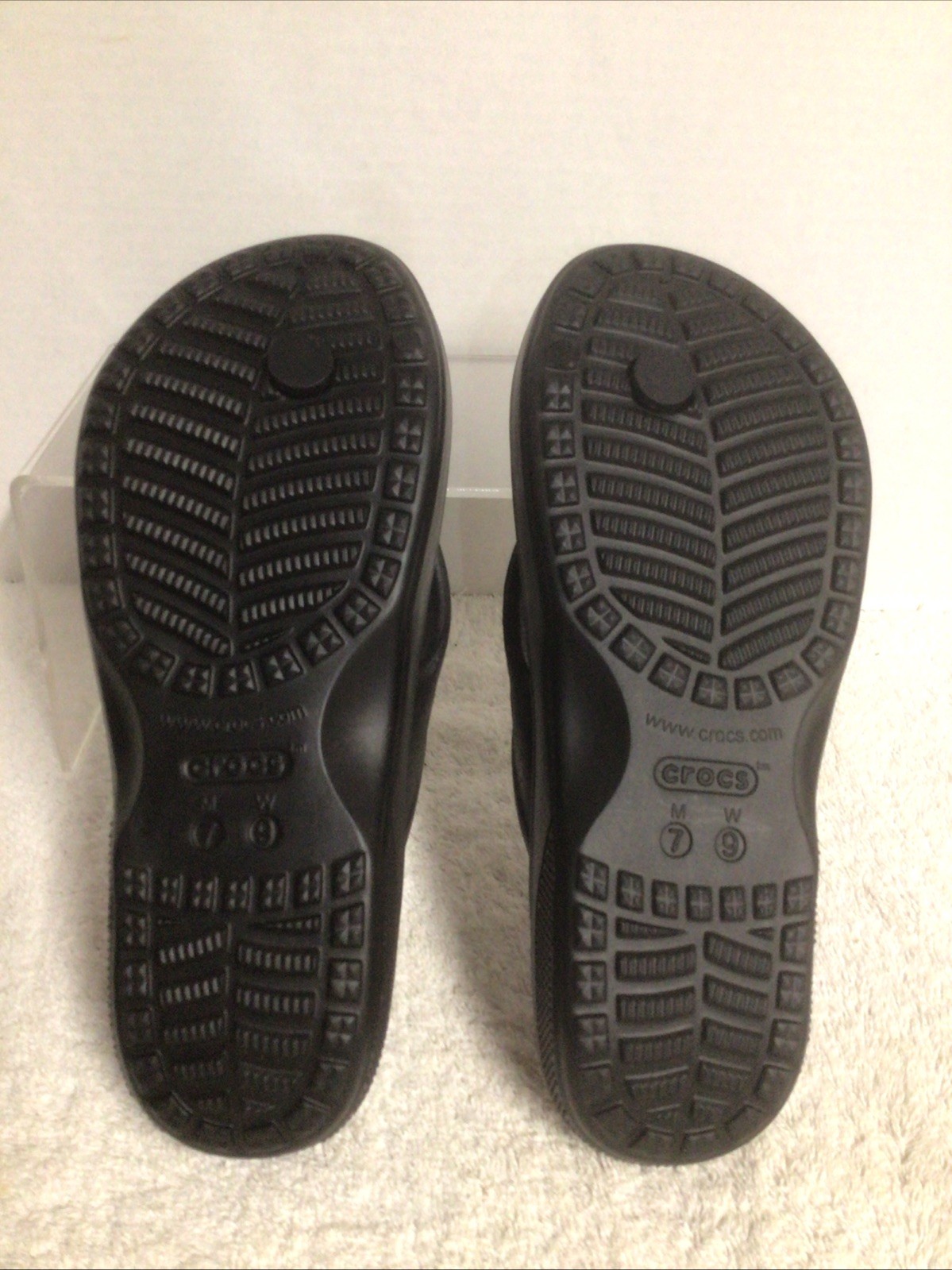 Crocs Iconic Comfort Black Flip Flops Women’s 9 Mens 7 NEW
