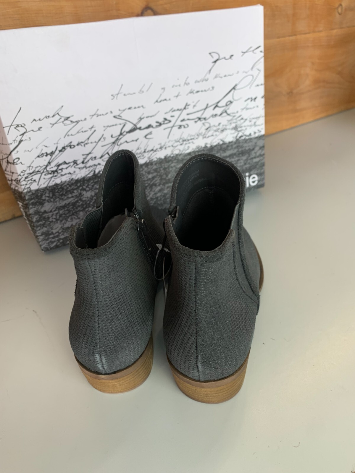 New – Kensie Gerona Dark Gray Women’s Suede Casual Short Ankle Boots – Pick Size