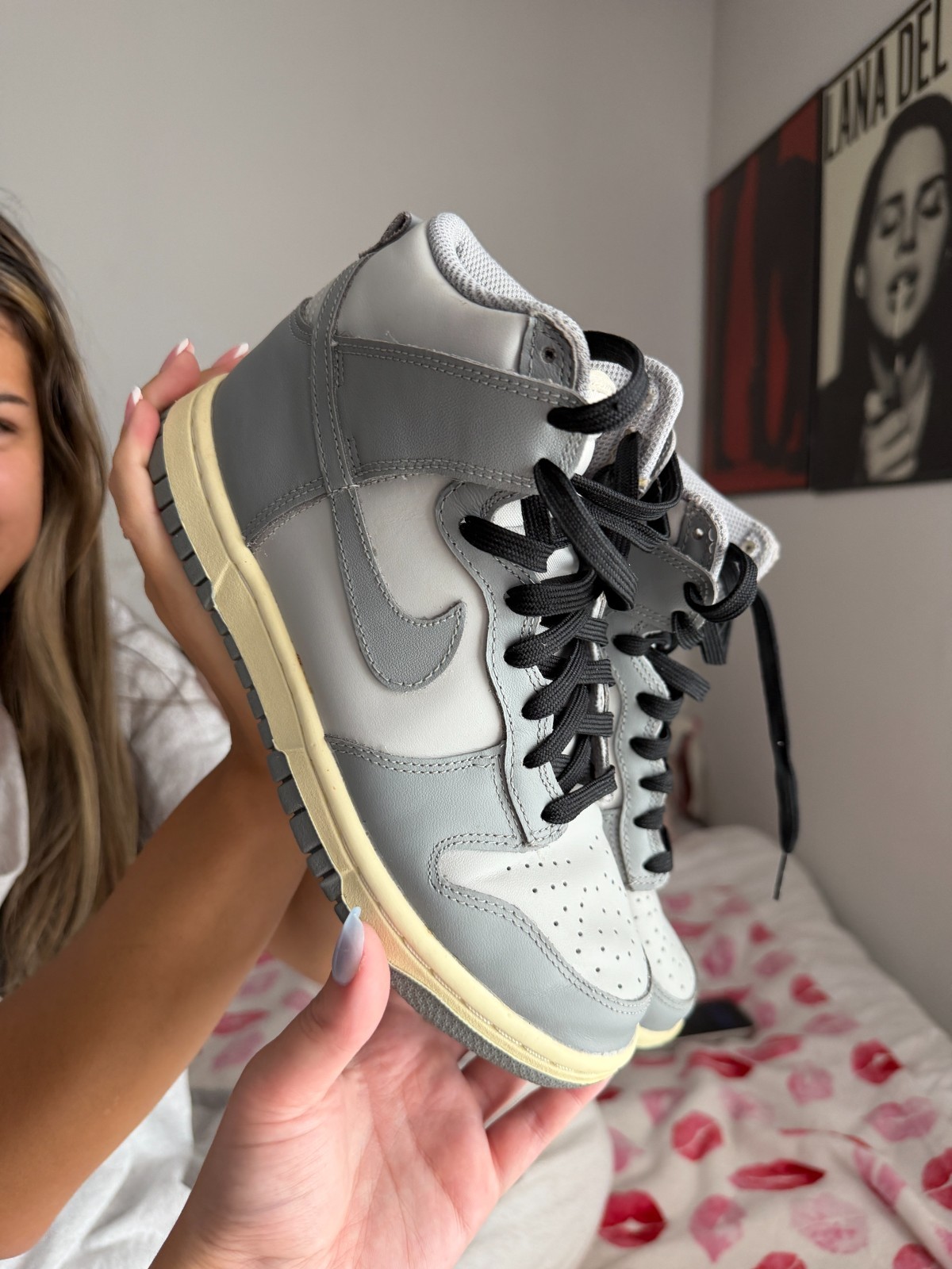 Nike Dunk High Aged Grey Grey Fog Sail Women’s Sneakers Size 6 DD1869-001