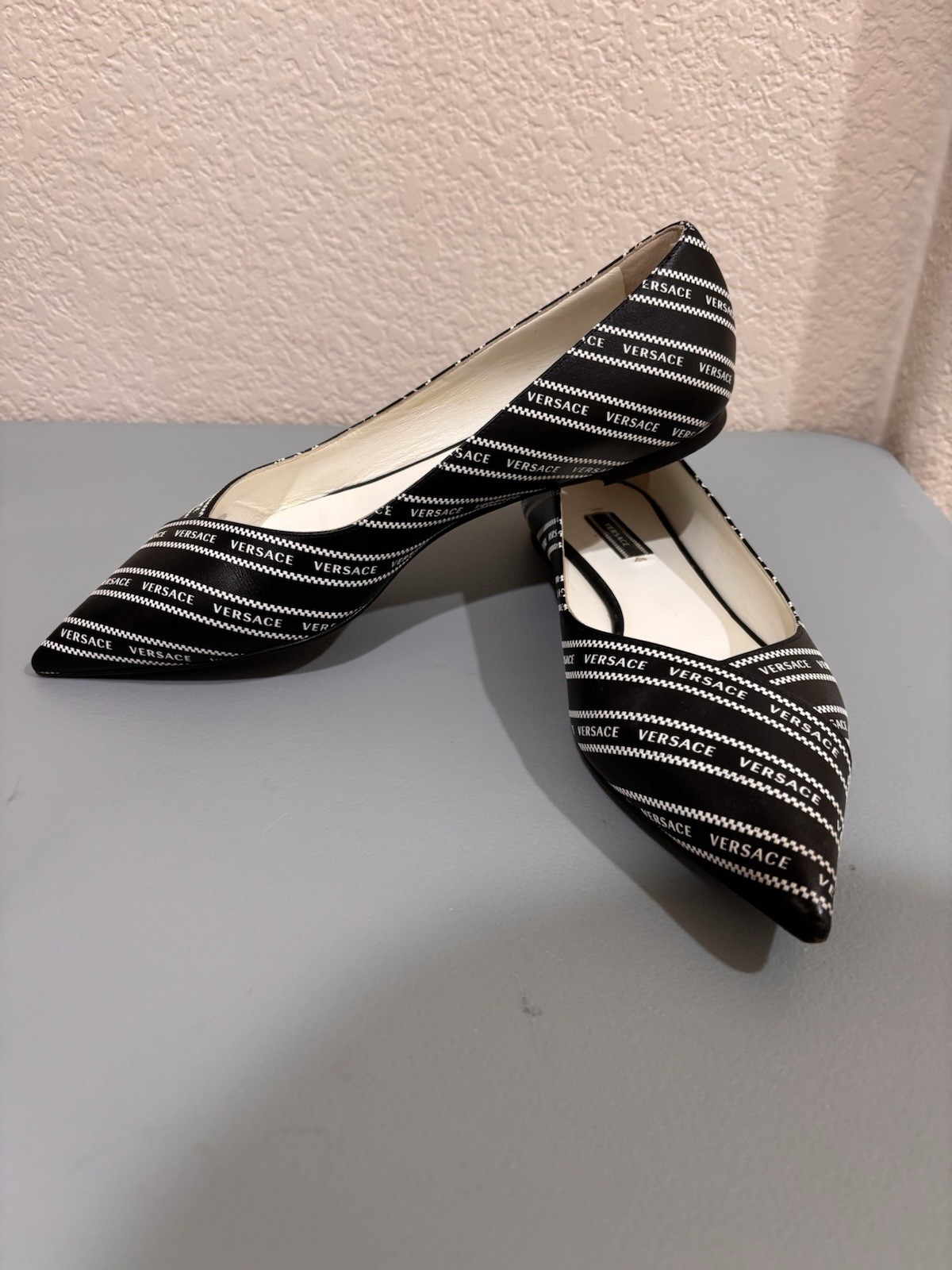 Versace Black/White Logo Striped Pointed Toe Slip-On Flats Women’s US 7.5