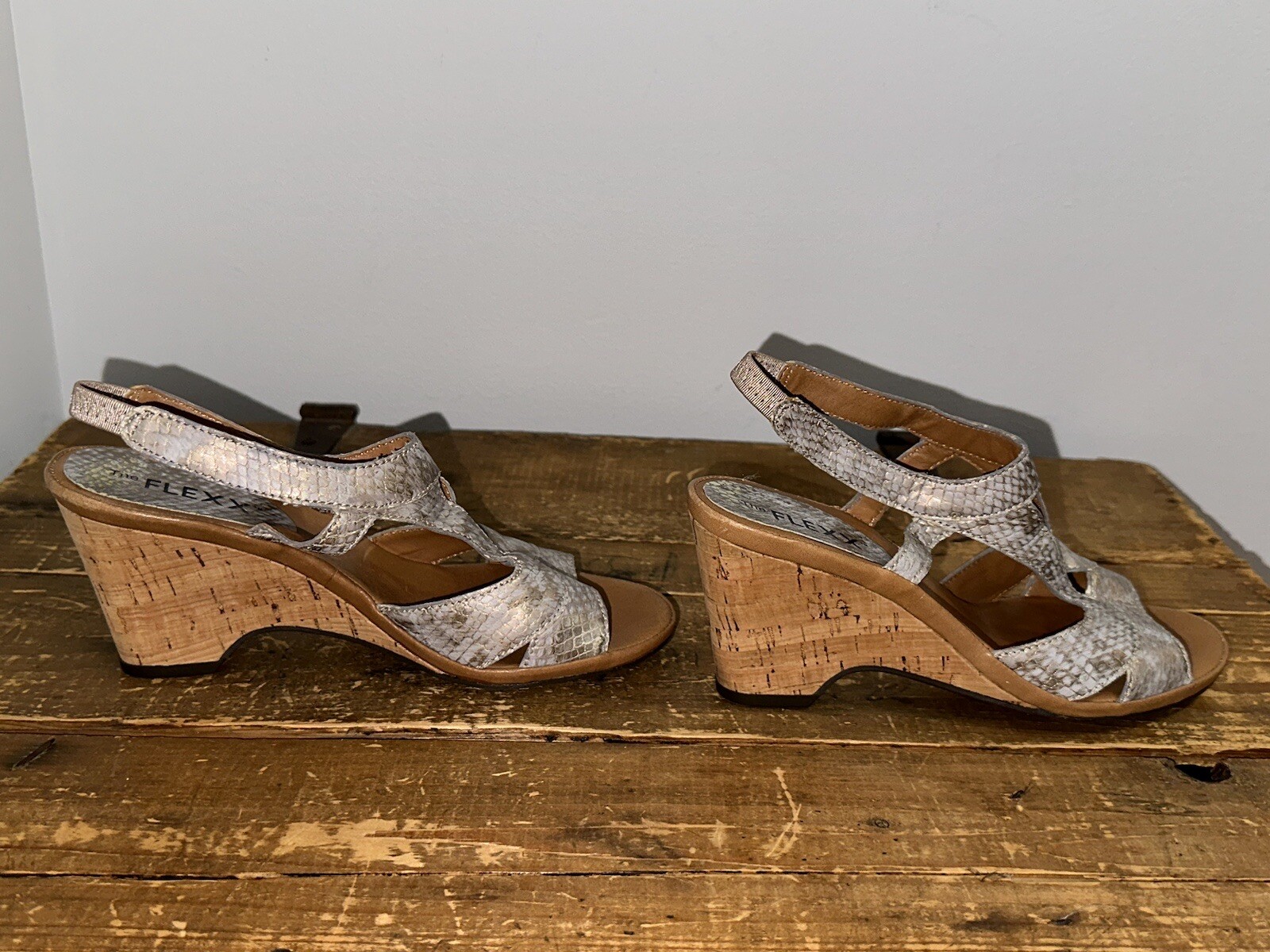 The Flexx Cutout Metallic Leather Embossed Snakeskin Pattern Cork Wedge-Size 6.5