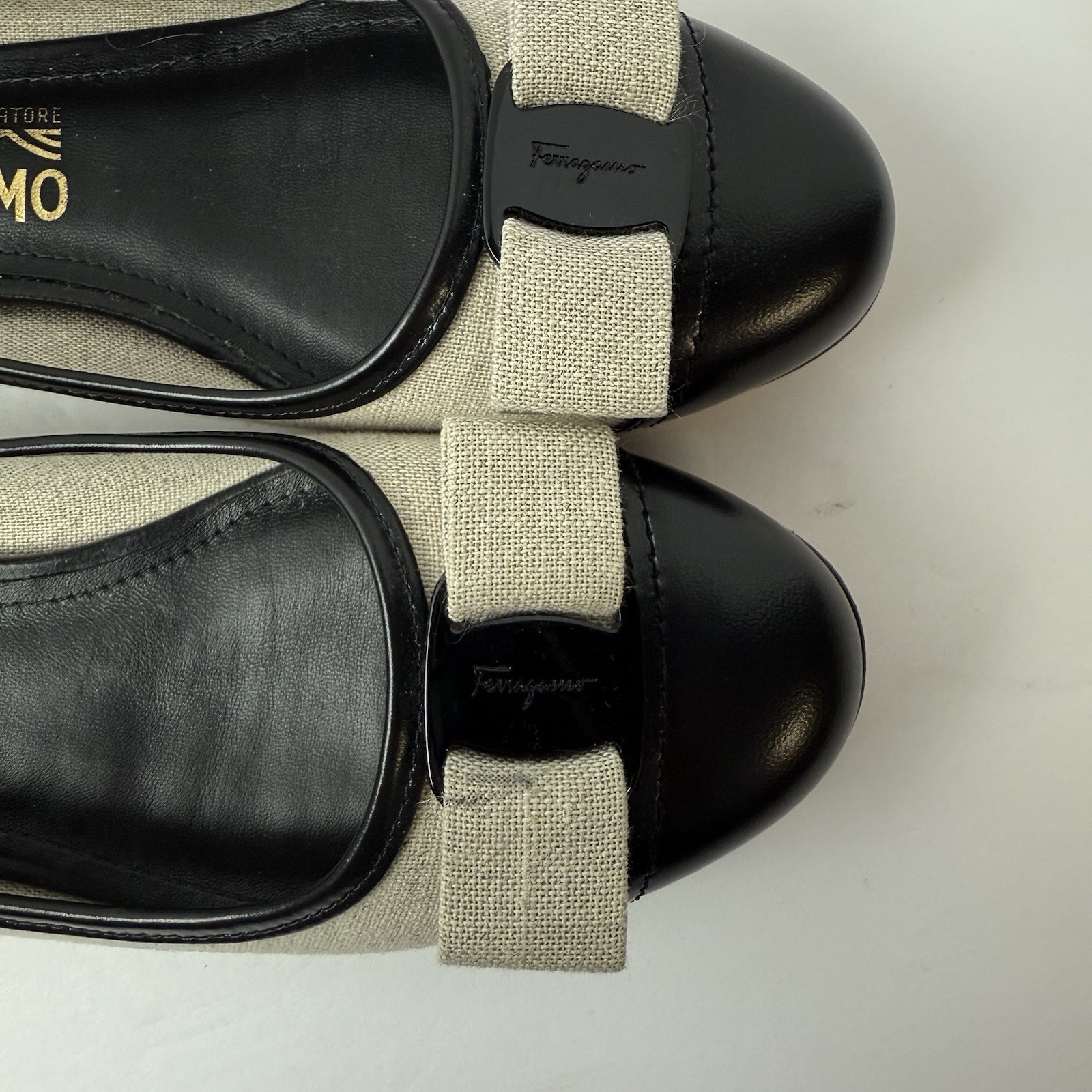 Ferragamo Canvas Leather Varina Flat Sz 8 New