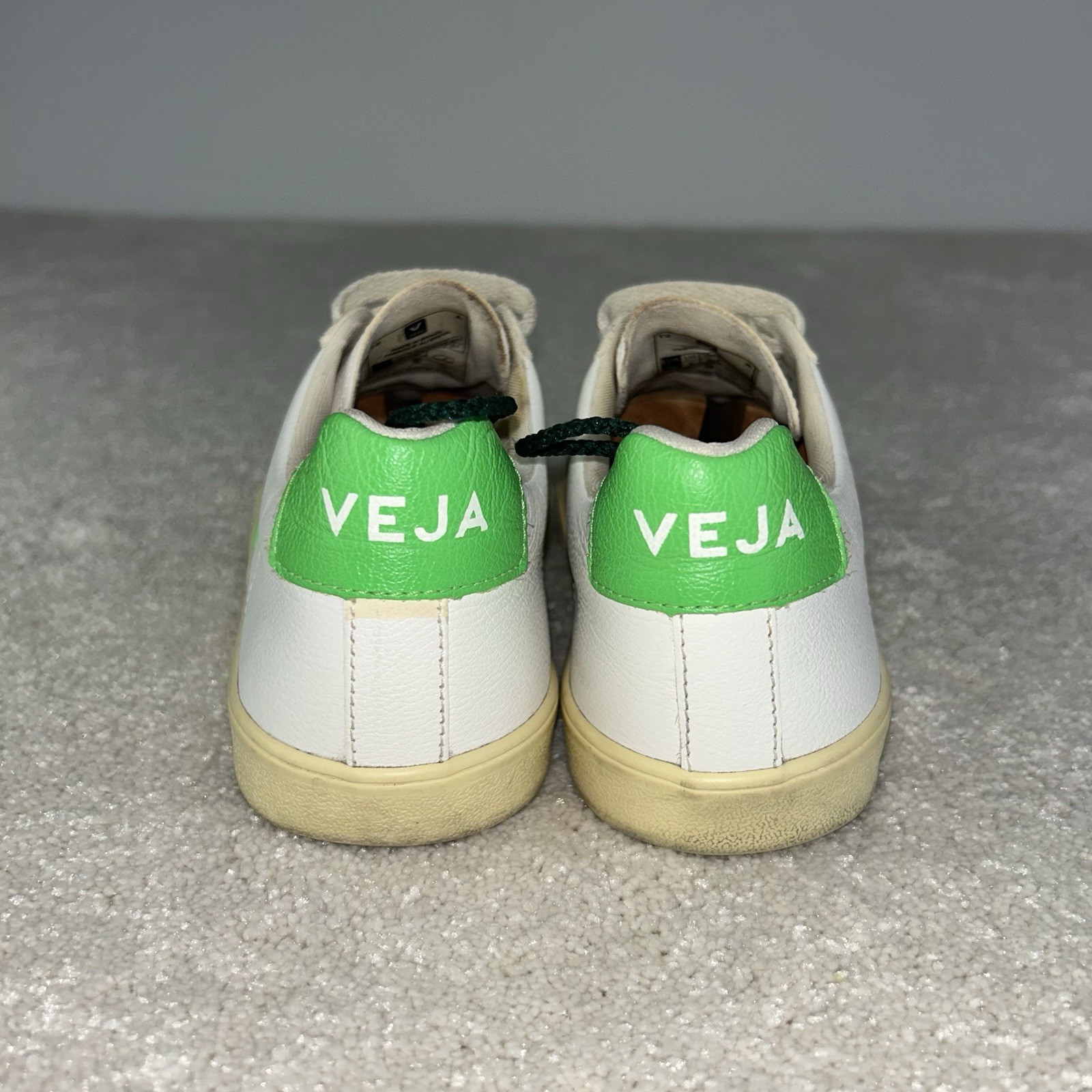 VEJA Esplar Logo Low Sneakers White & Absinthe Neon Green Leather Size 39 / 8 US