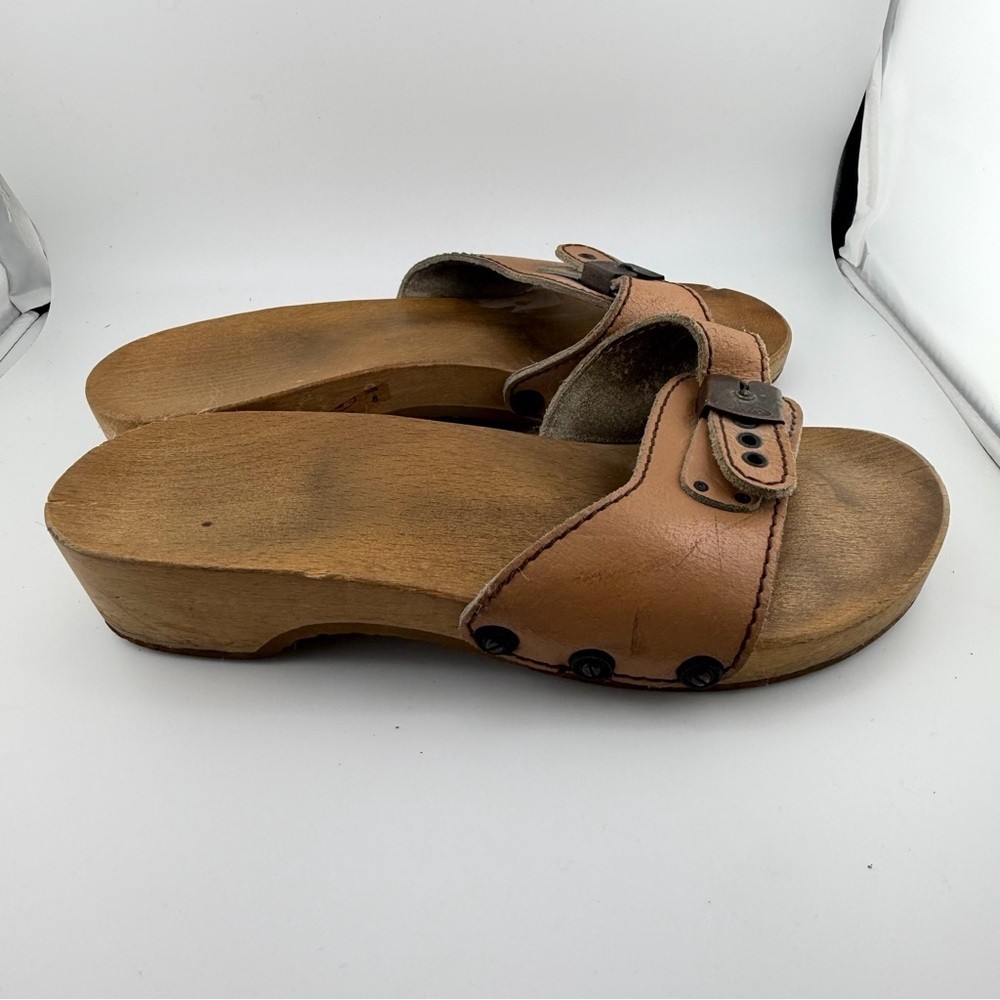 Vintage 70’s Tan Leather Scholl Original Wooden Sandal, Made in Austria, Size 8
