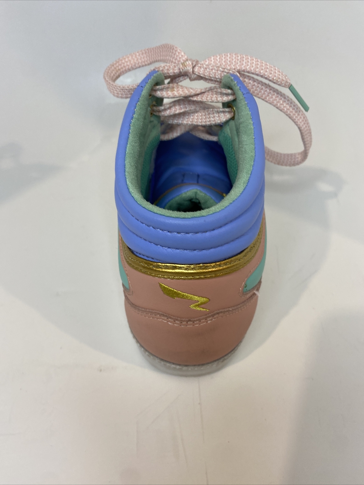 Love Pastry’s Women’s Shoes size 9 high tops Dance Hiphop Blue Green Pink Kisses