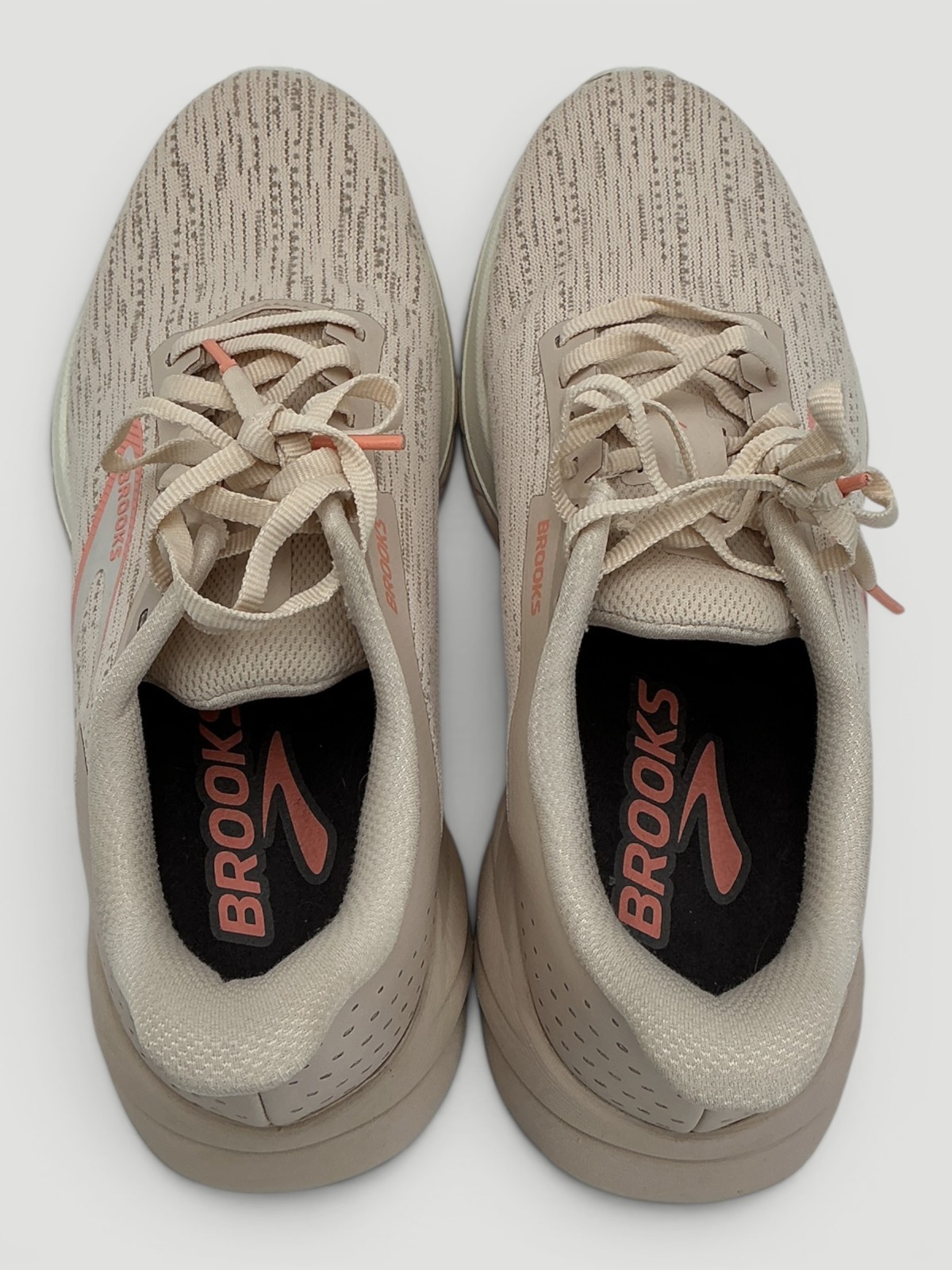 Brooks Anthem 7 Women’s Size 8.5 Almond/Grey/Desert Flower Running Shoes