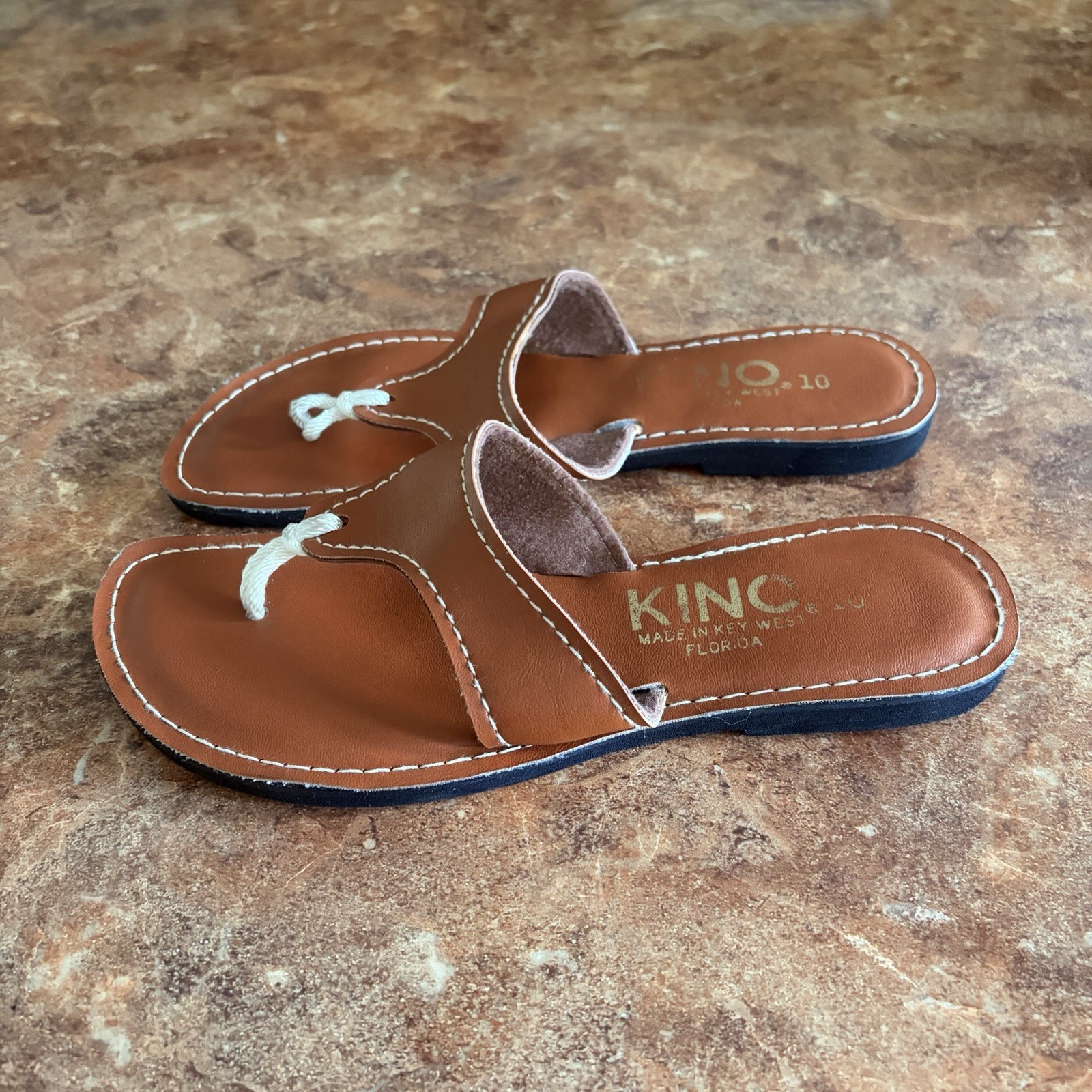 KINO Key West Women’s Lily Brown Leather Sandals Thong Flip Flops Size 10