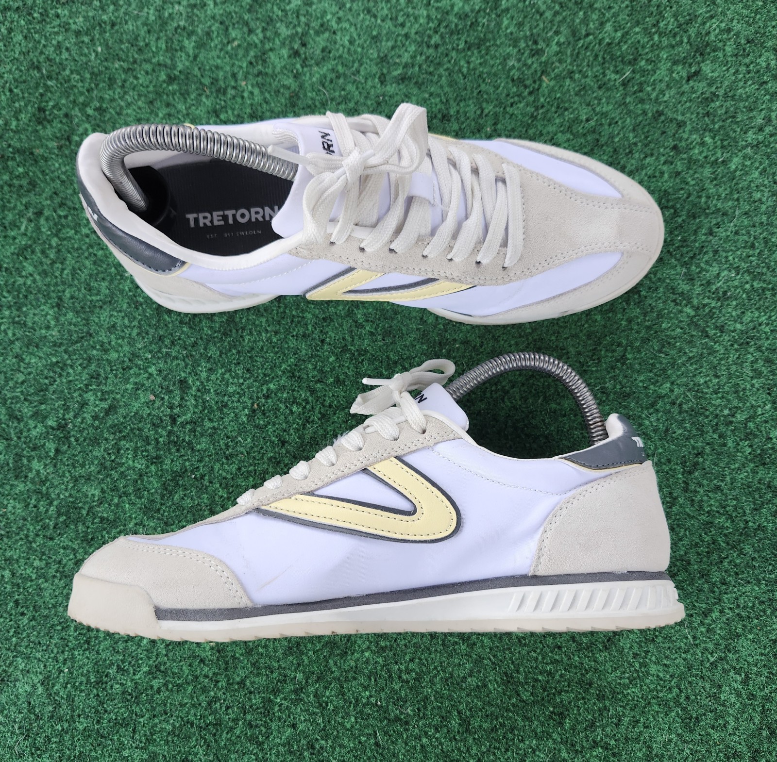 Tretorn Kristine Elite Women’s White Gold Textile Leather Sneakers Lace Up Sz 8