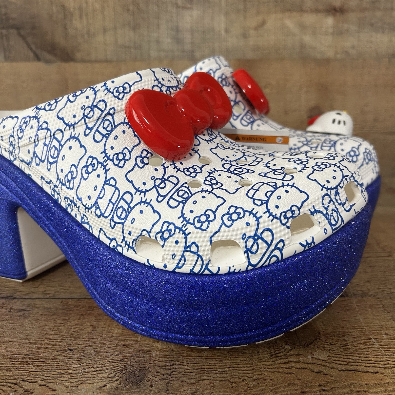 Crocs Hello Kitty Siren Clog Women’s Size 11 Platform Heels 209451-100 NEW