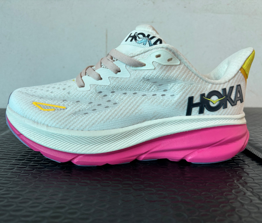Hoka Clifton 9 Women Shoe Size 7 No Box USA