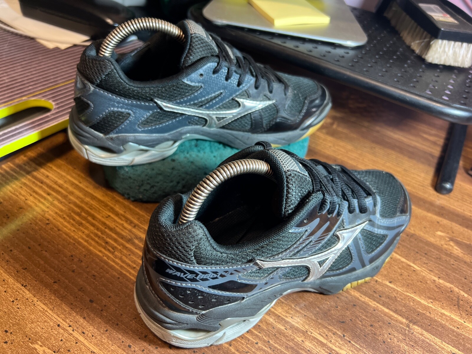 Mizuno™ ~ Wave Bolt 4 Volleyball Shoes ~ Women Sz 6.5 Medium