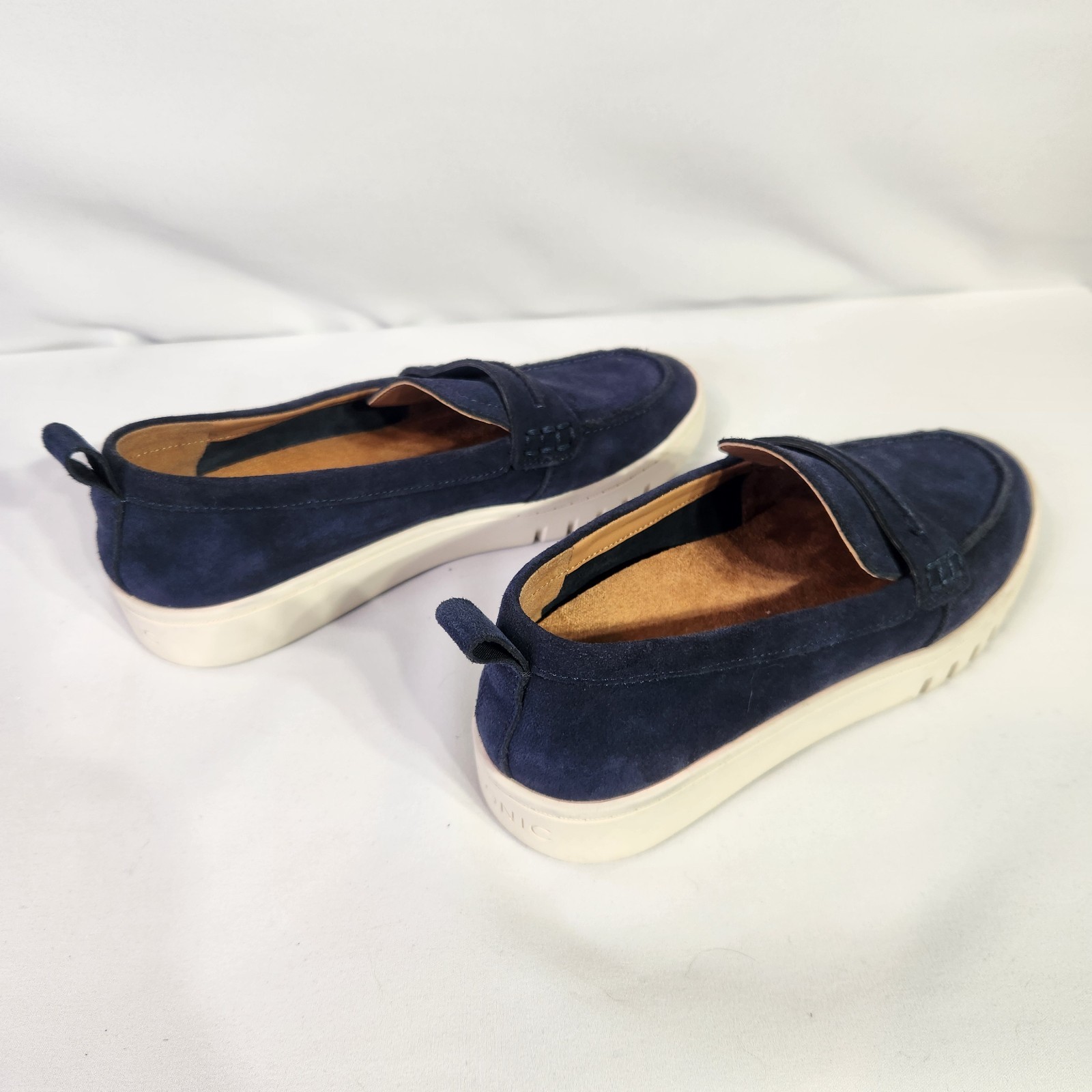 Vionic Uptown Suede Vio Motion Chantel Loafers Navy Size 6