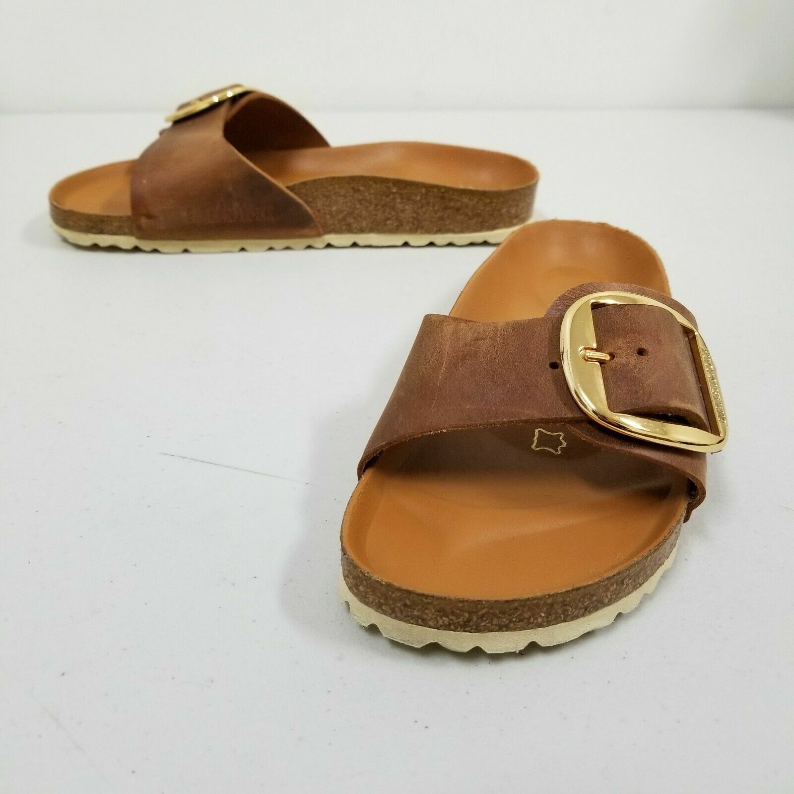 Birkenstock New w/o Box Madrid Big Buckle Cognac Oiled Leather Exquisite Narrow