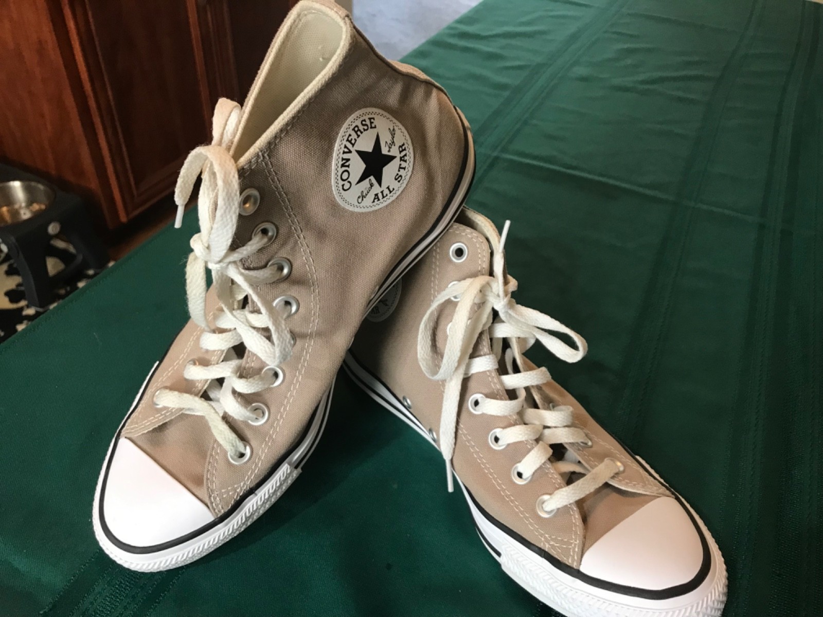 Converse Chuck Taylor All Star High Top Sneakers Khaki Canvas Men’s 8 Women’s 10