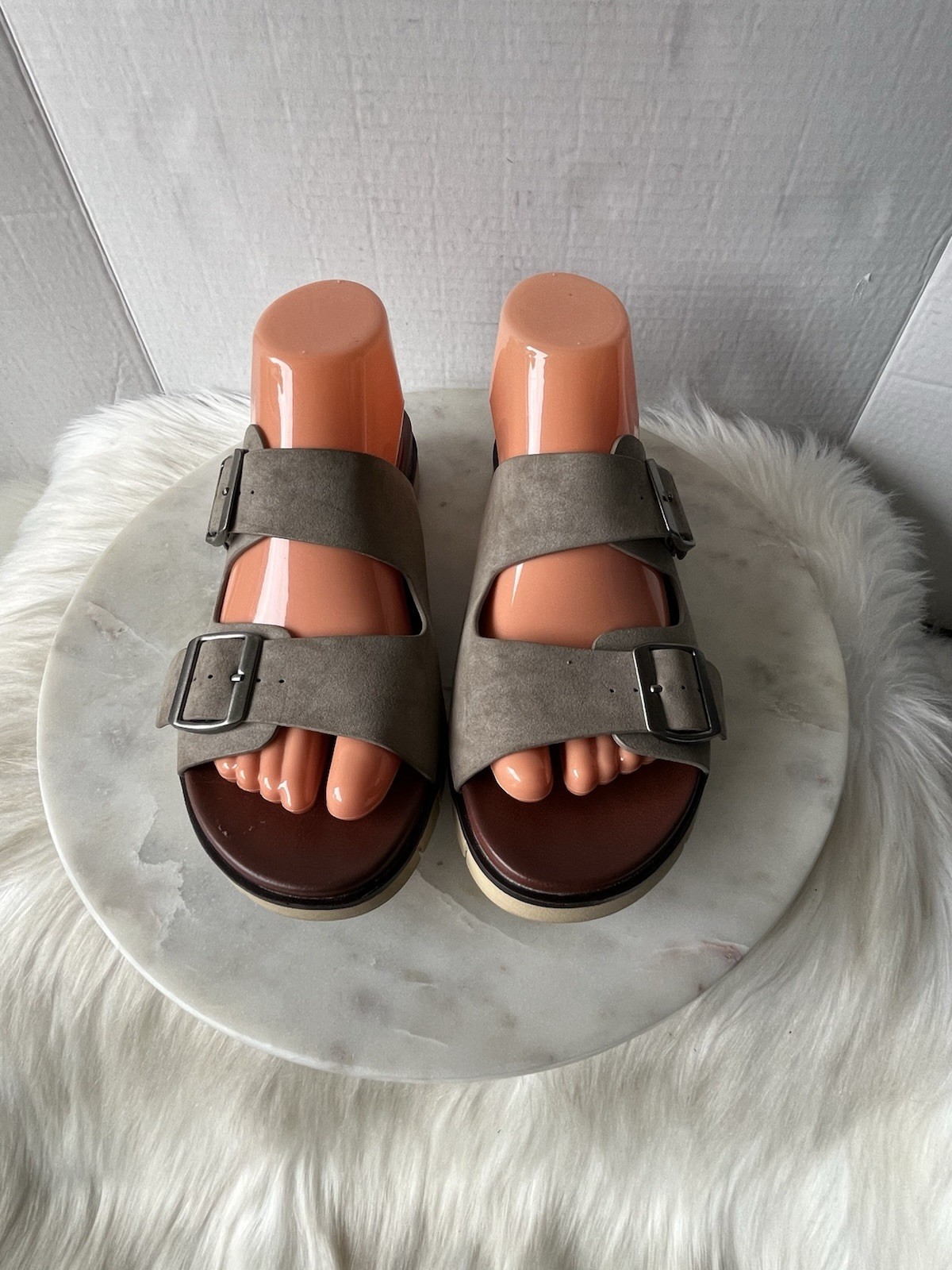 MIA Leila Women’s Size 8.5 Beige Brown Slide Sandals Double Straps and Buckle