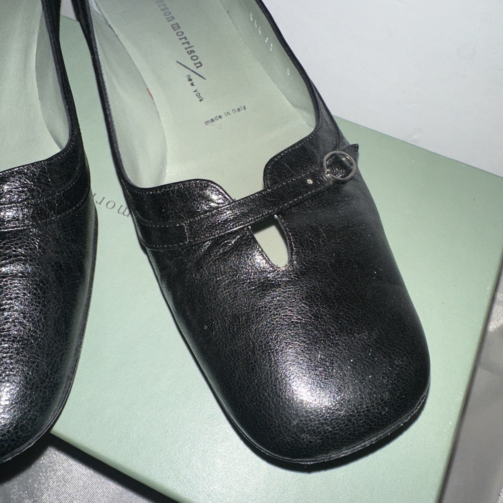 Vintage Sigerson Morrison Black leather Flat with small peg heel