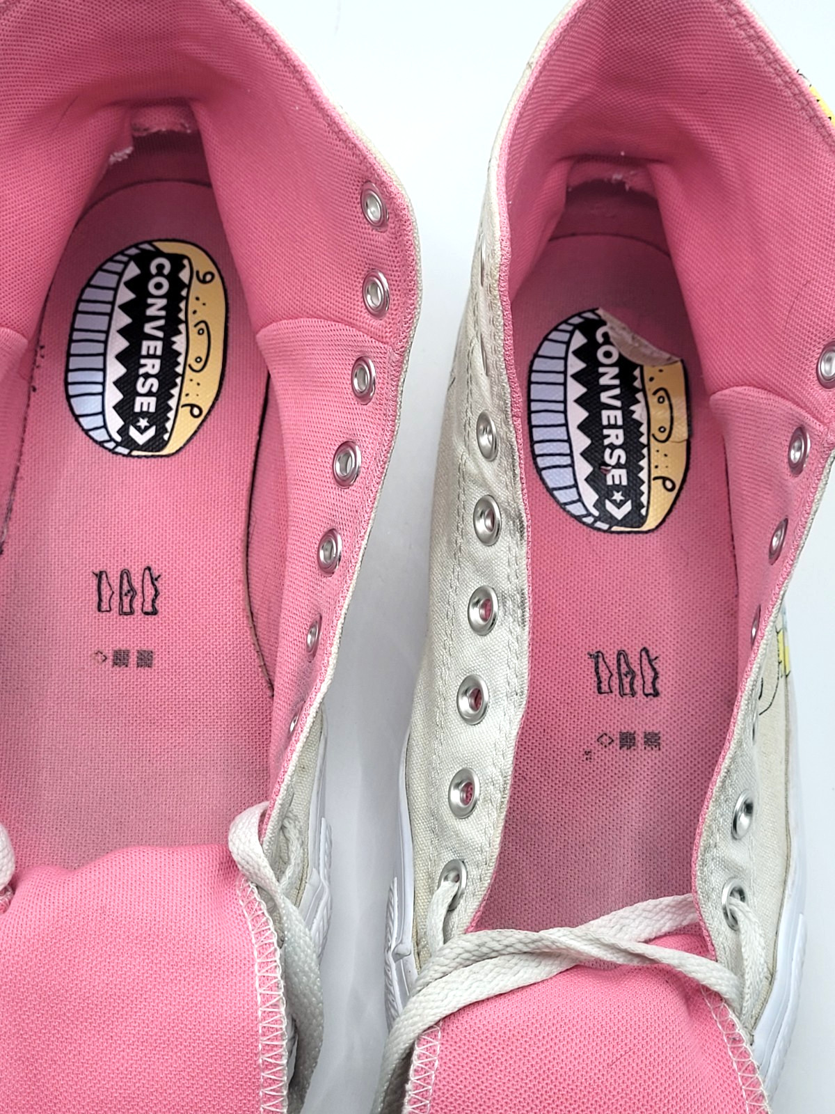 Converse Kith x Disney x Notebook Print Chuck Taylor All Star Women’s 10 Men’s 8