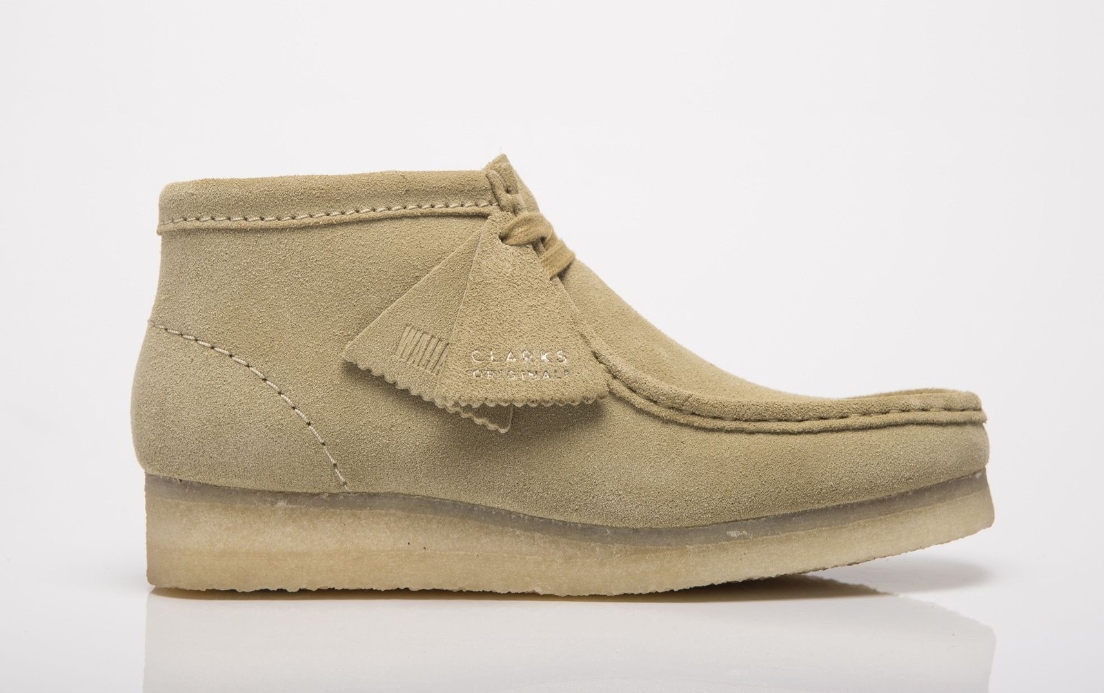 [26155520] Womens Clarks Wallabee Boot ‘MAPLE SUEDE’