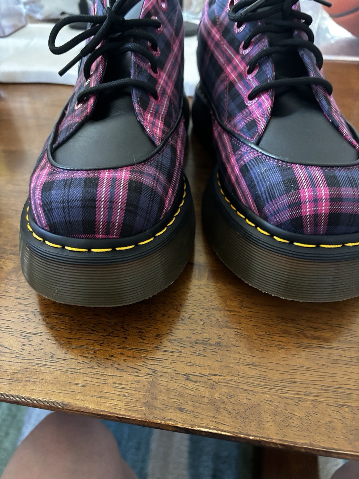 New Dr. Marten Pink tartan Plaid Buzz 5I Size UK 8 Punk Grunge Sold Out 5 Eye