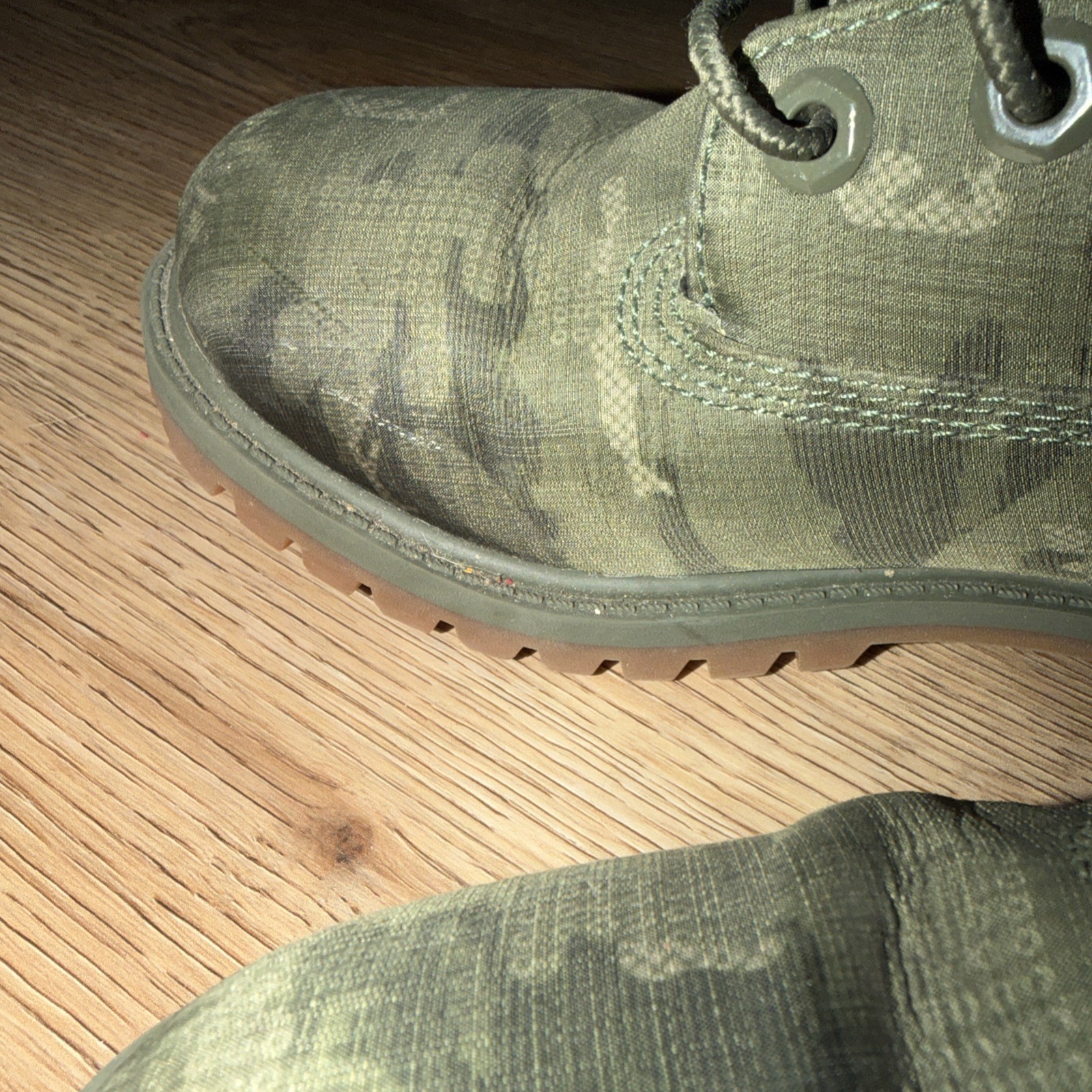Timberland Premium Timberdry Fabric Boot Green Camo Womens Girls Size 5