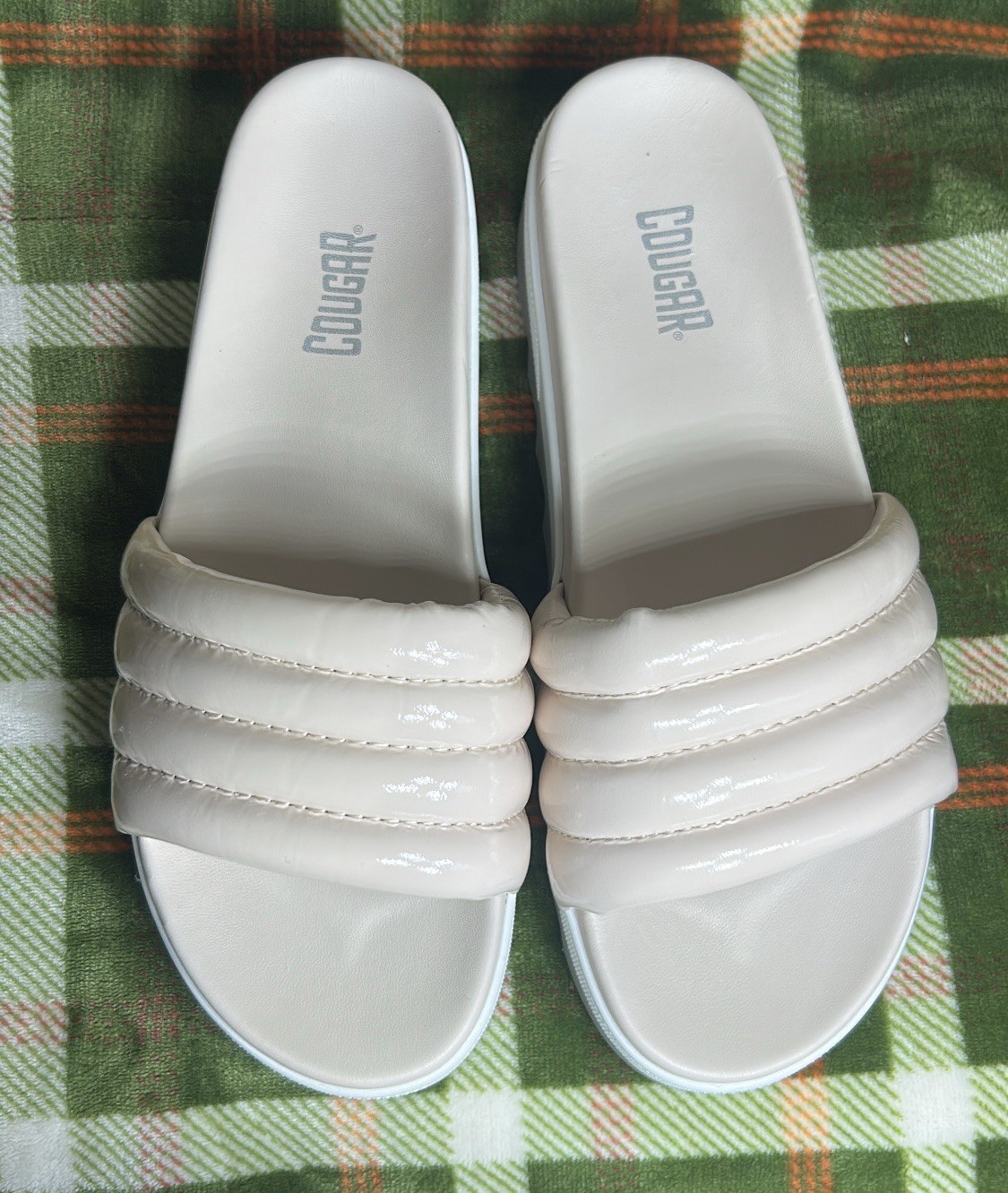 Cougar Naomi s11M Leather Slide Sandals Classic Designer Ivory/White/Gray