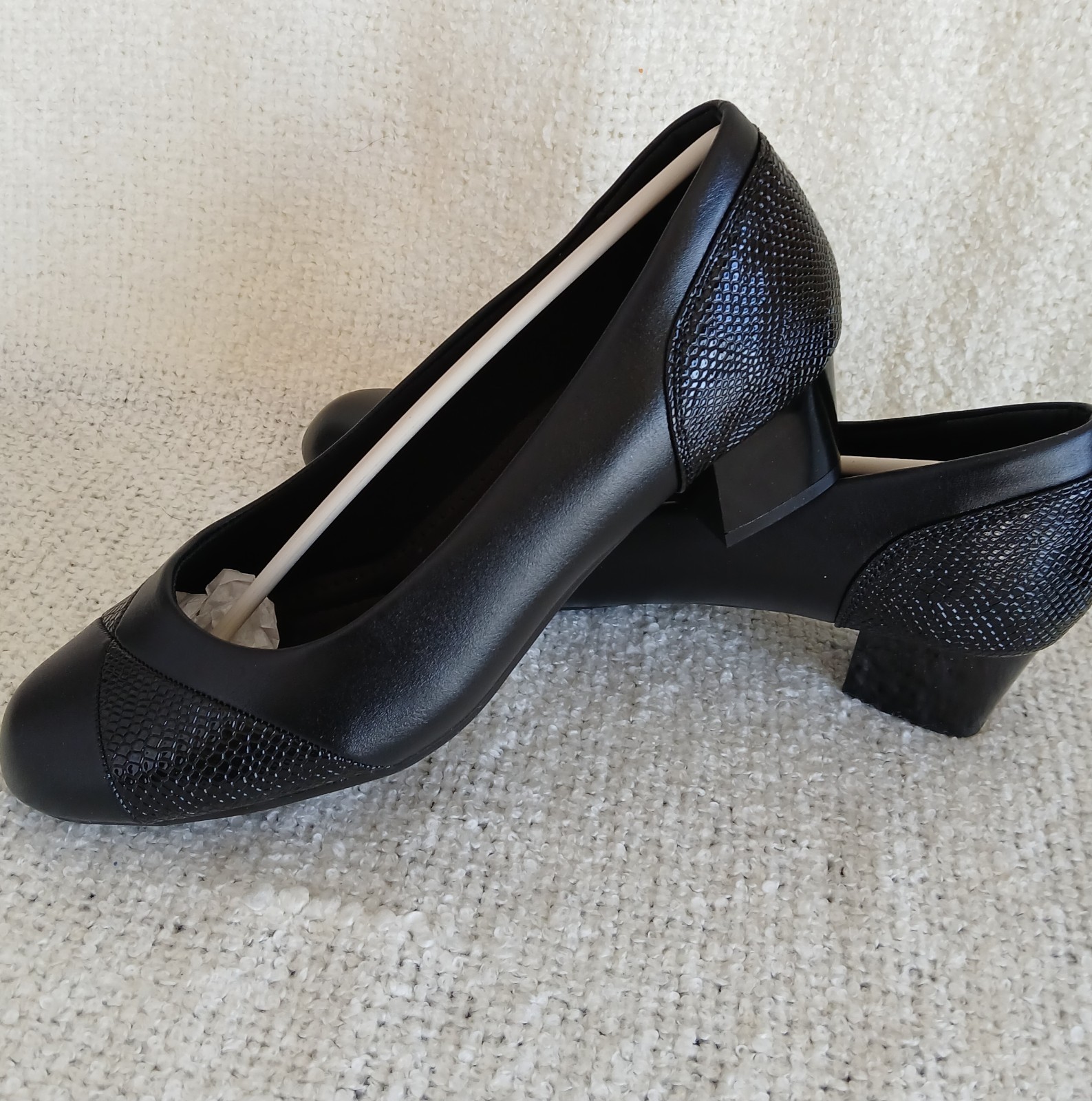 Women’s Orthopedic Low Heel Slip On Dress Shoes Arch Support Comfort Black Sz 7