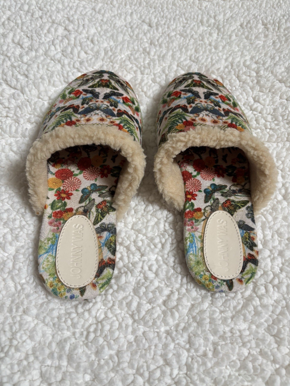 Johnny Was Indi house Slipper Size 7 Butterfly Floral