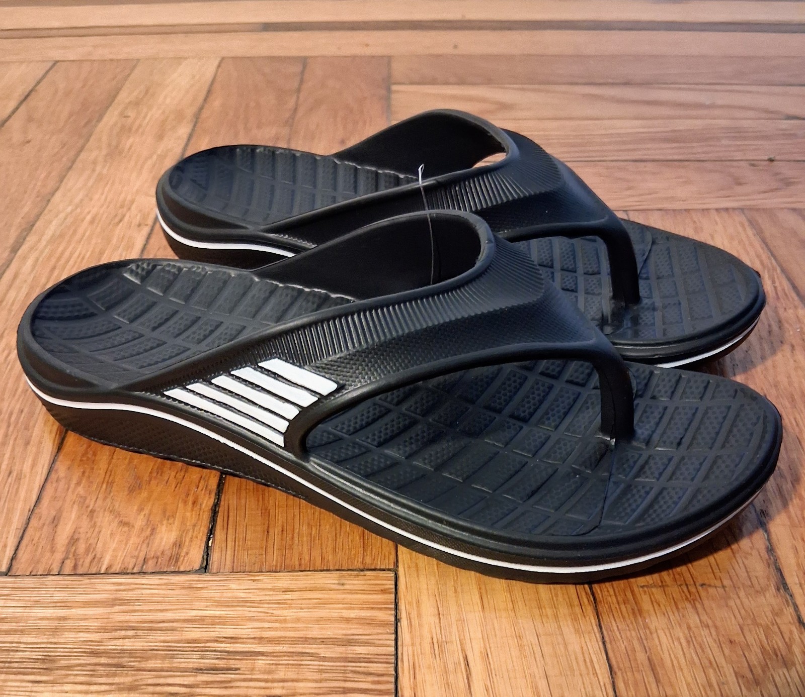 New Women’s Stylish Flip Flop Comfort Sandals in 6 Colors