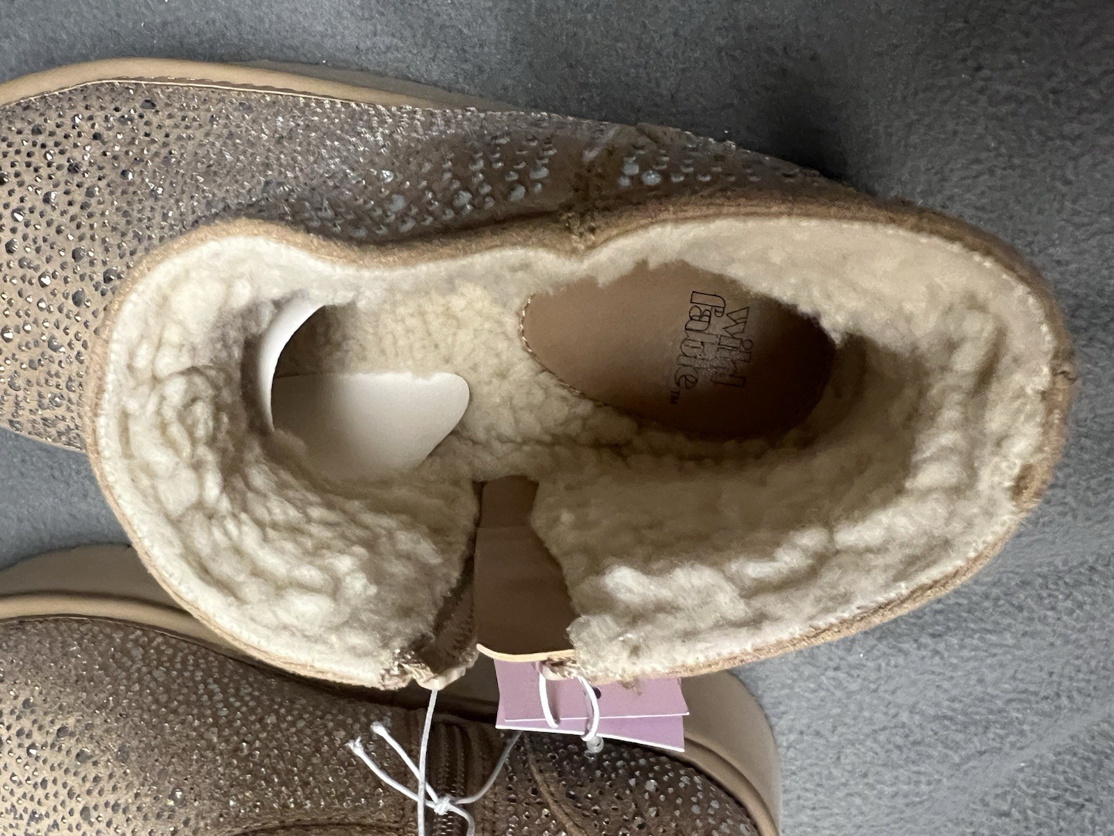 Wild Fable Women’s Tan Faux suede Rhinestone Slipper Boots New with Tag Sz 6
