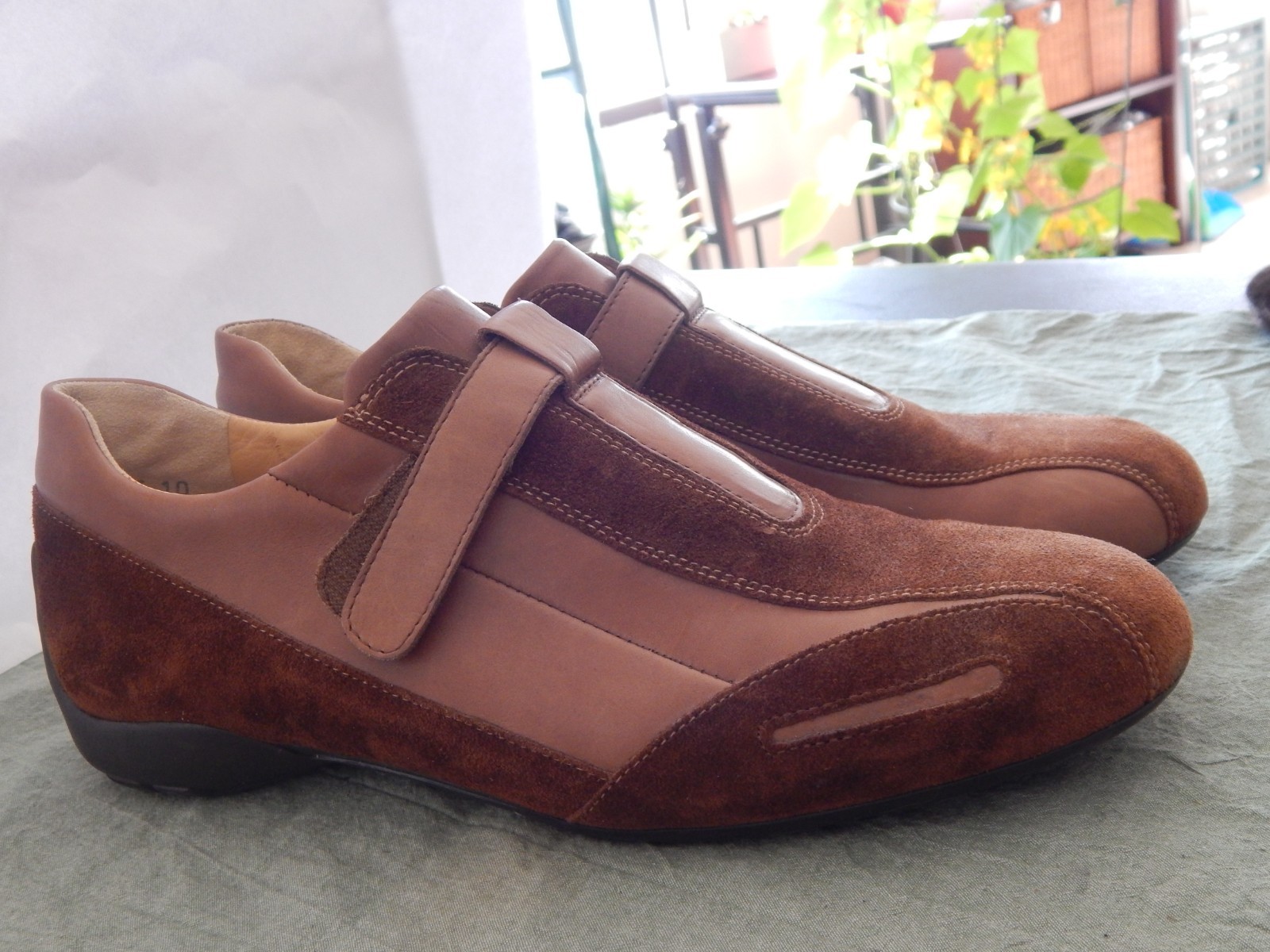 Paul Green Munchen Beige Sneakers: Genuine Leather & Suede; Size 9.5, Austria