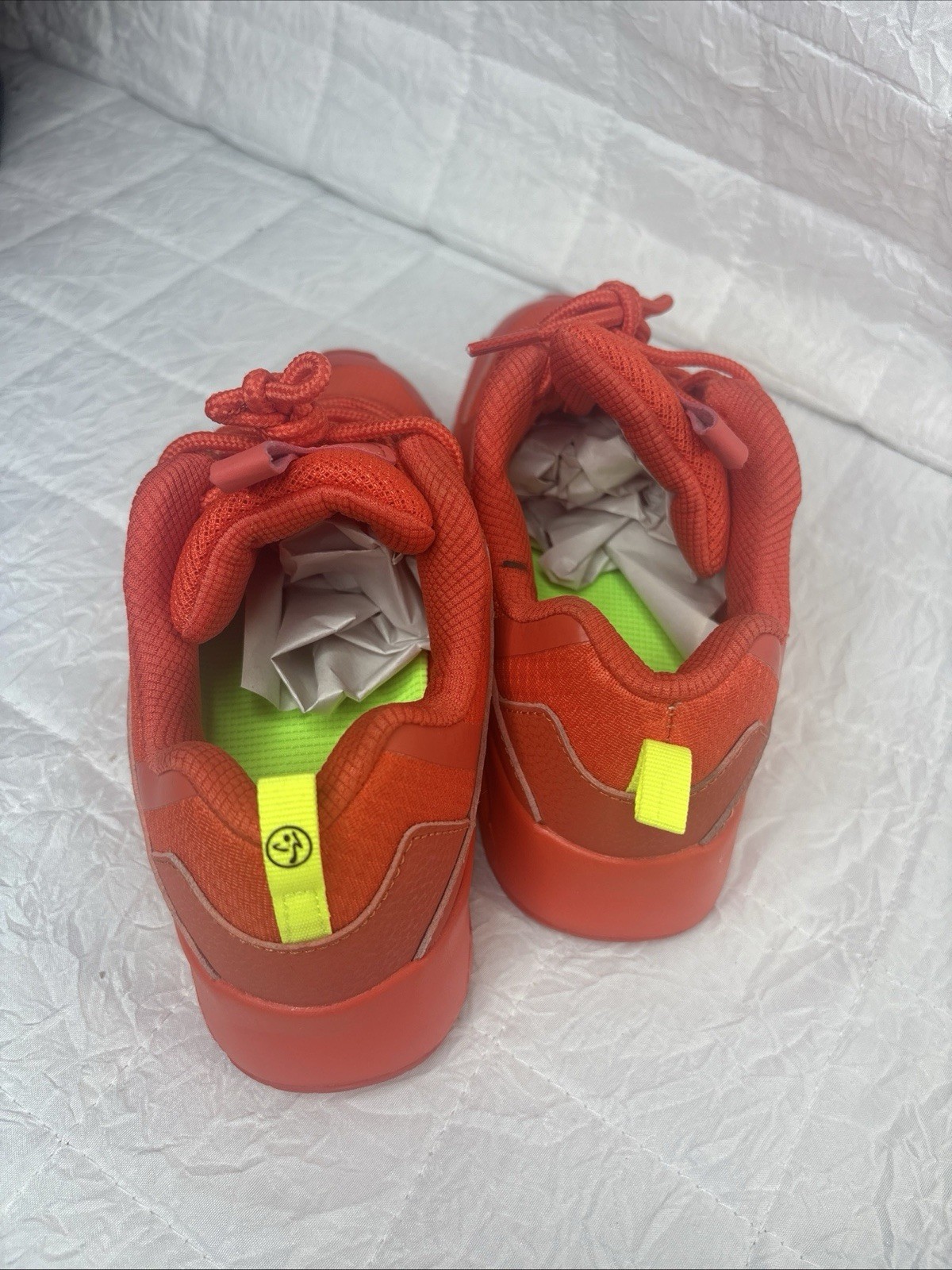 Zumba Air Cushion Dance Fitness Sneakers Orange Neon Lace Up Women’s Size 6.5