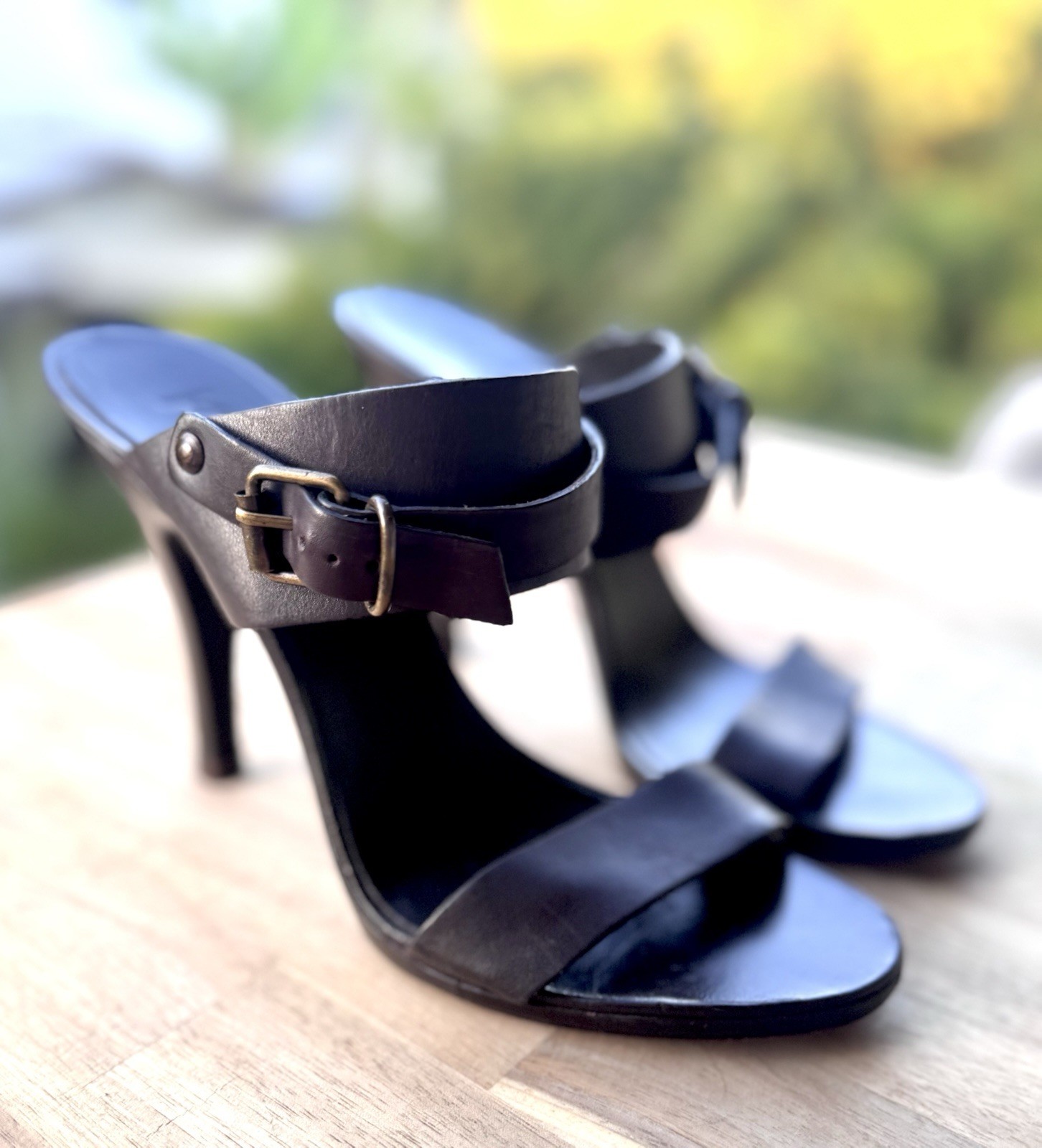 Michael Kors Dark Brown Leather High Heels Brass Hardware Sz7