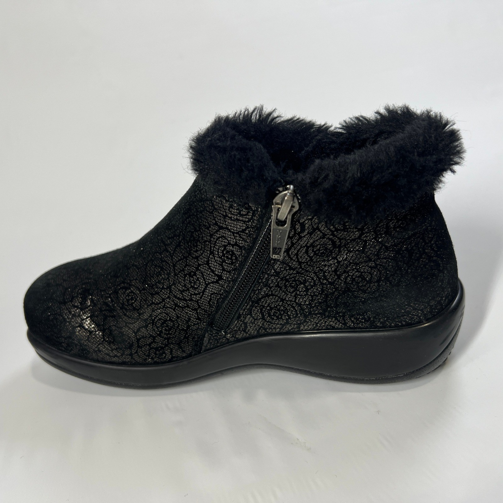 Alegria Meri Black Floral Water-Resistant Leather Ankle Boots Faux Fur Lined 37W