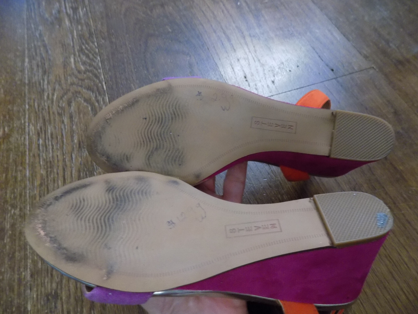 Steve Madden Sylan Purple Pink Orange Suede Ankle strap wedge 3.25″ Sandals 7.5