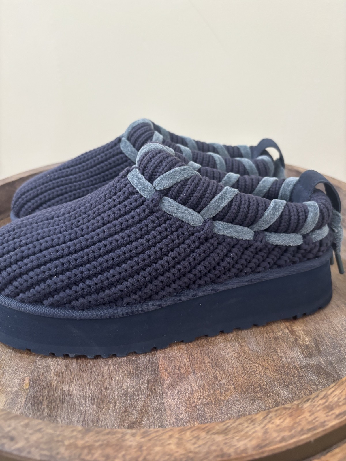 UGG Women’s Tasman Navy Knit Slipper Size 7 New