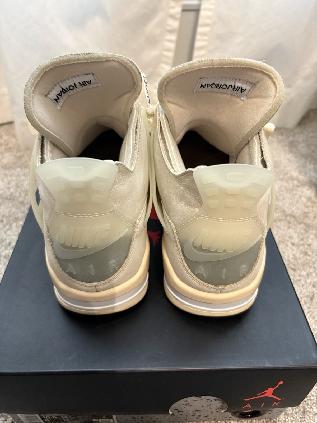 Jordan Air Jordan 4 Retro SP x Off-White Sail Beige Mid Top Lace-Up CV9388-100